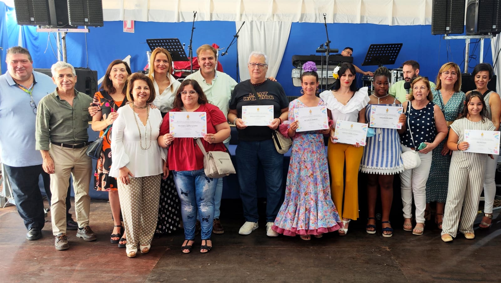 Vázquez y Solanes entregan los premios del concurso de microrrelatos sobre  la Feria Real de Algeciras