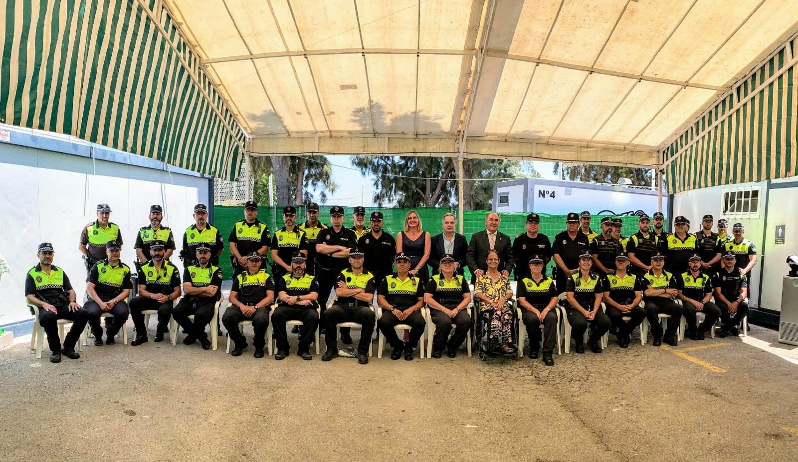 El Alcalde agradece a la Policía su labor en la seguridad de la Feria