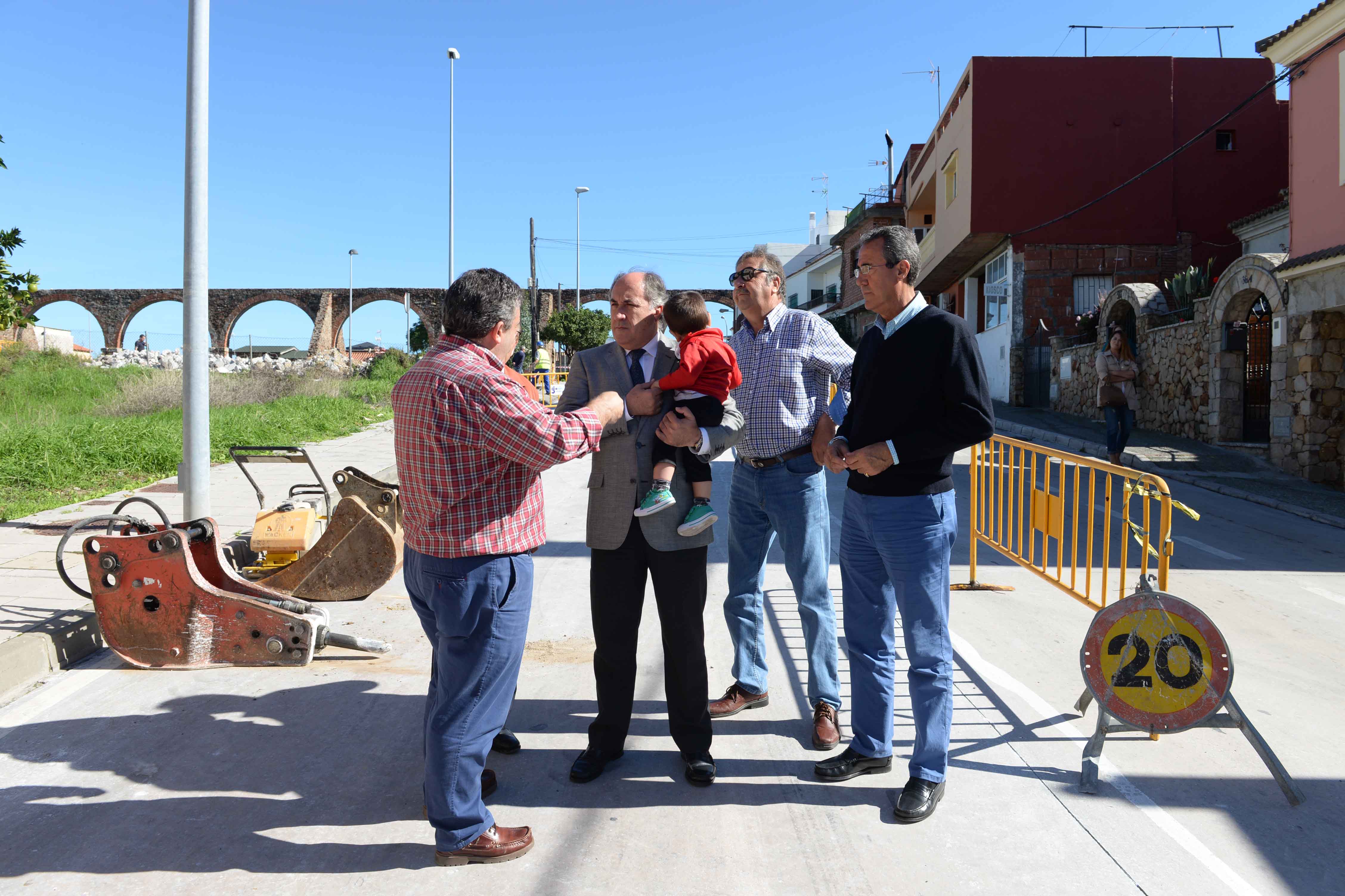 Landaluce Supervisa Las Obras De Mejora Que Se Ejecutan En La Calle 