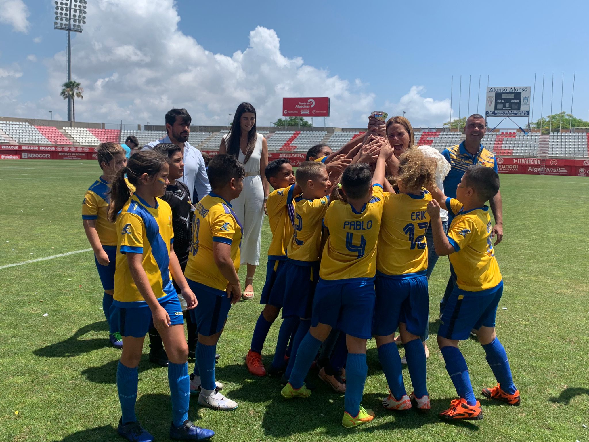 WhatsApp Image 2023-06-03 at 14.06.12 WhatsApp Image 2023-06-03 at 14.06.12