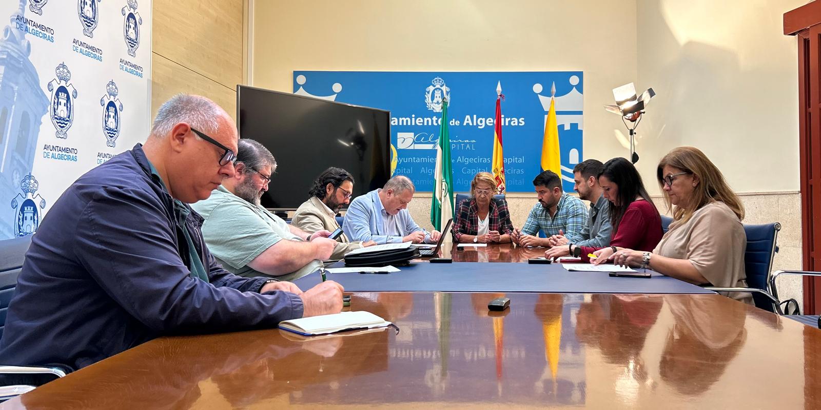 WhatsApp Image 2025-10-27 at 12.57.20 WhatsApp Image 2025-10-27 at 12.57.20