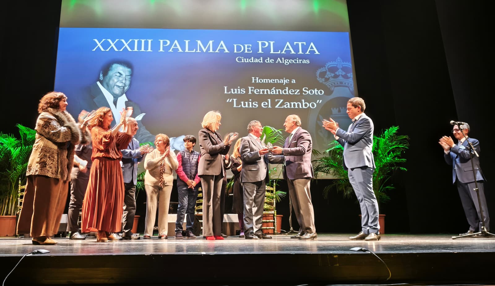 Luis ‘El Zambo’ es homenajeado en la XXXIII Palma de Plata
