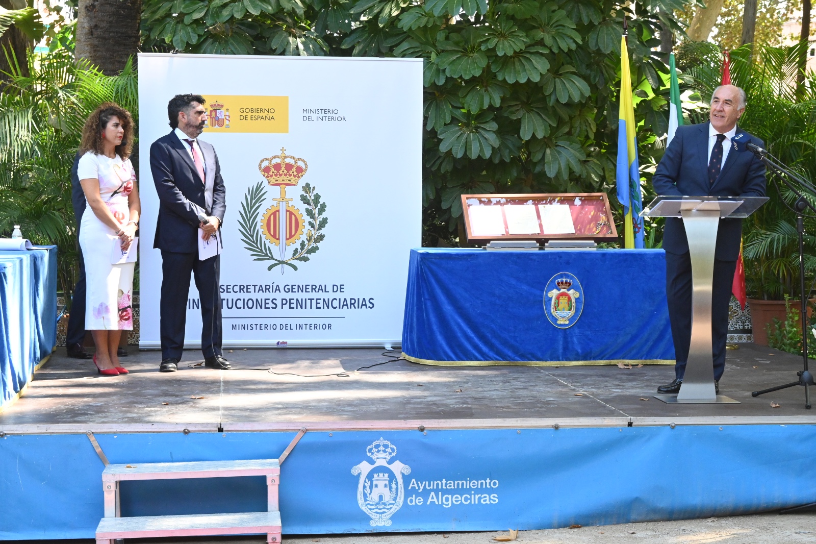 La celebración de Nuestra Señora de la Merced reúne en el Parque María Cristina a los profesionales de Instituciones Penitenciarias