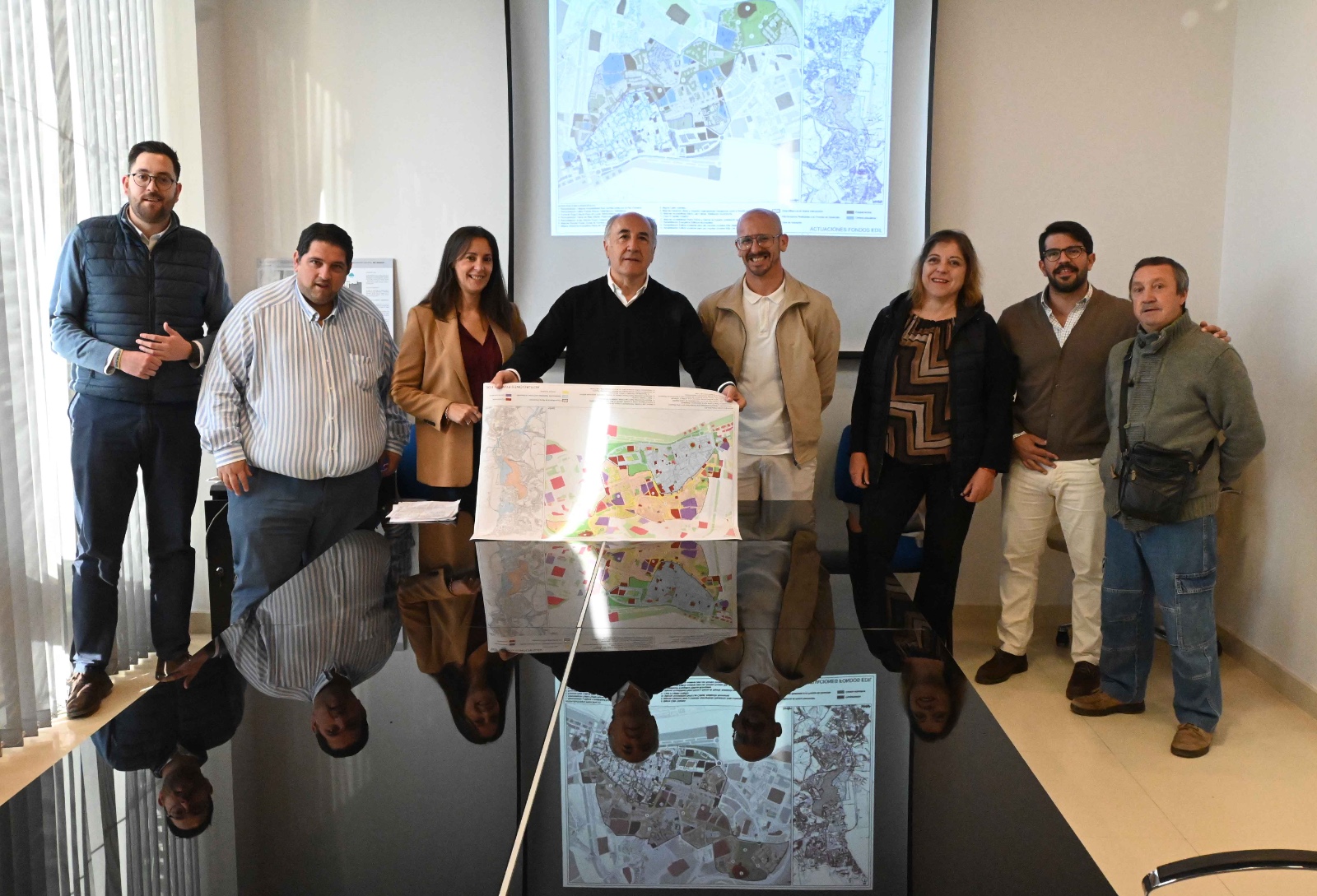El Ayuntamiento avanza en la renovación integral del alumbrado de Las Colinas, la Plaza de Toros y el Parque Feria con una inversión de 486.000 euros