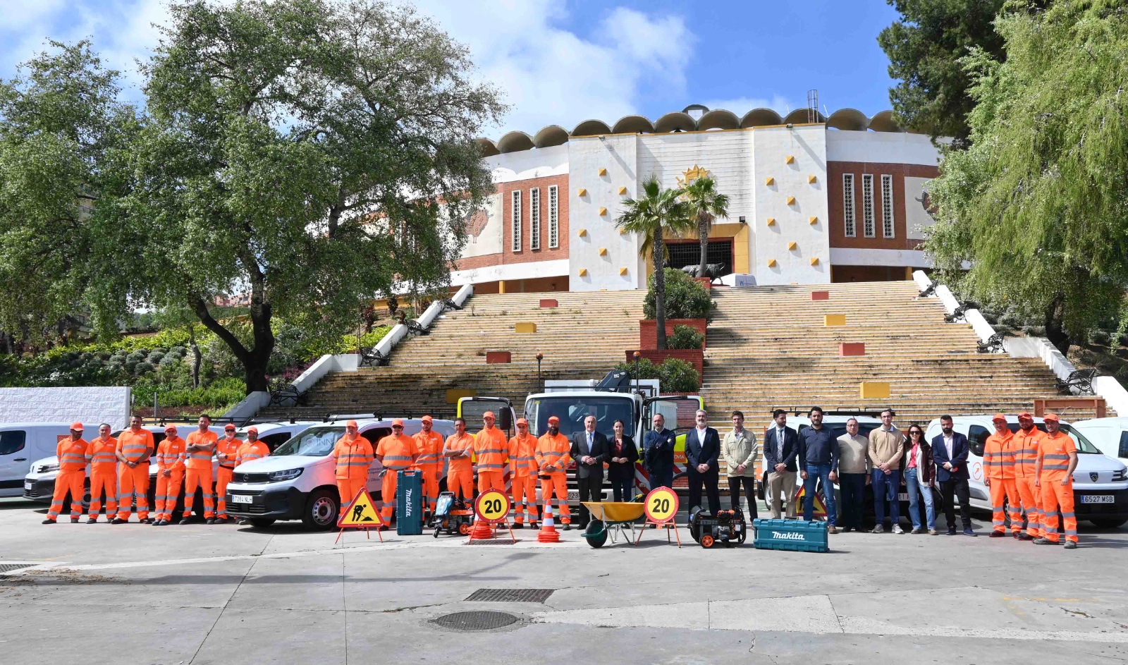 El Ayuntamiento refuerza el mantenimiento de viales con la incorporación de nuevos equipos de trabajo