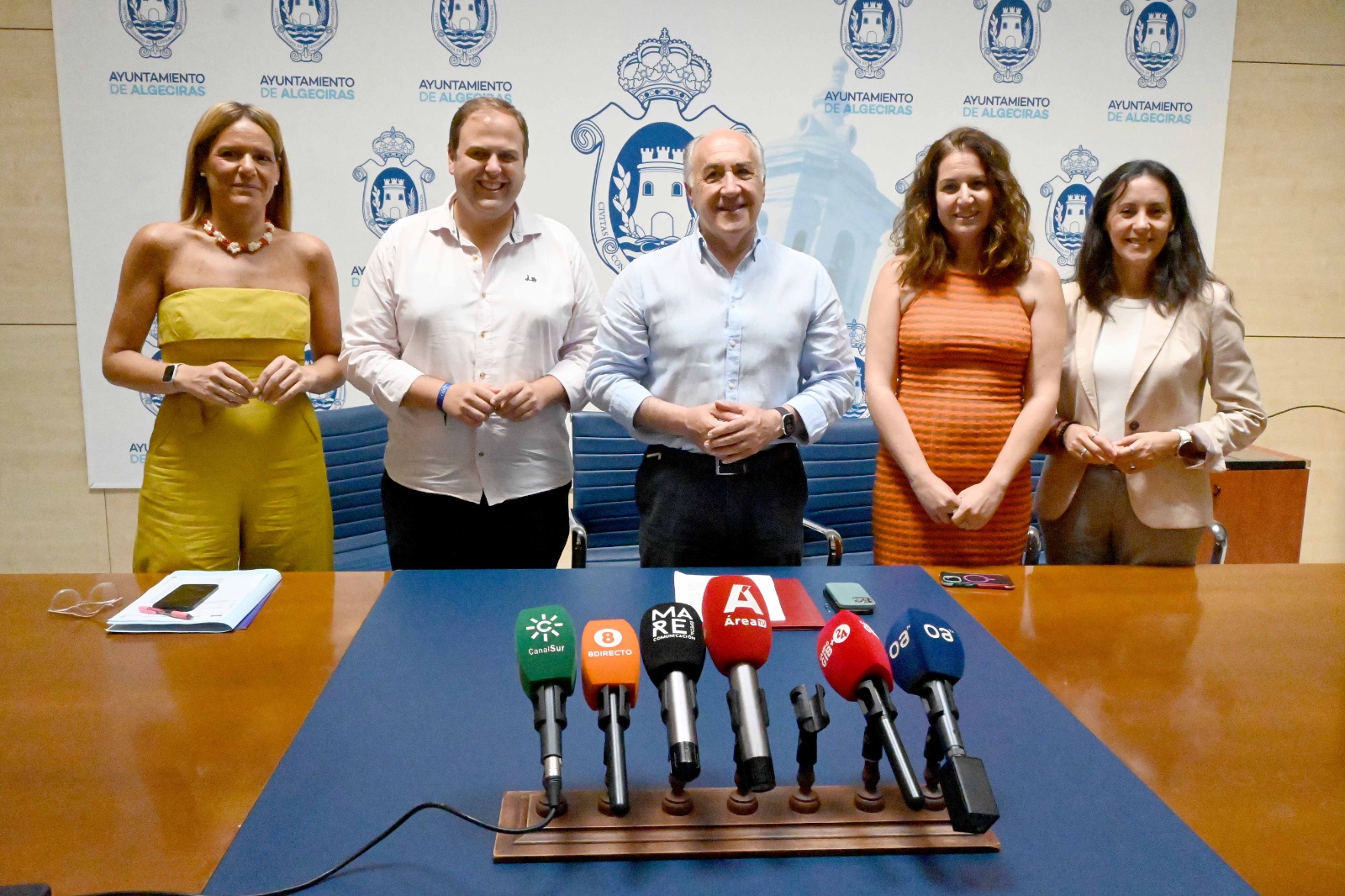 Landaluce destaca una inversión récord de más de 2,4 millones de euros para la mejora de los colegios públicos de Algeciras
