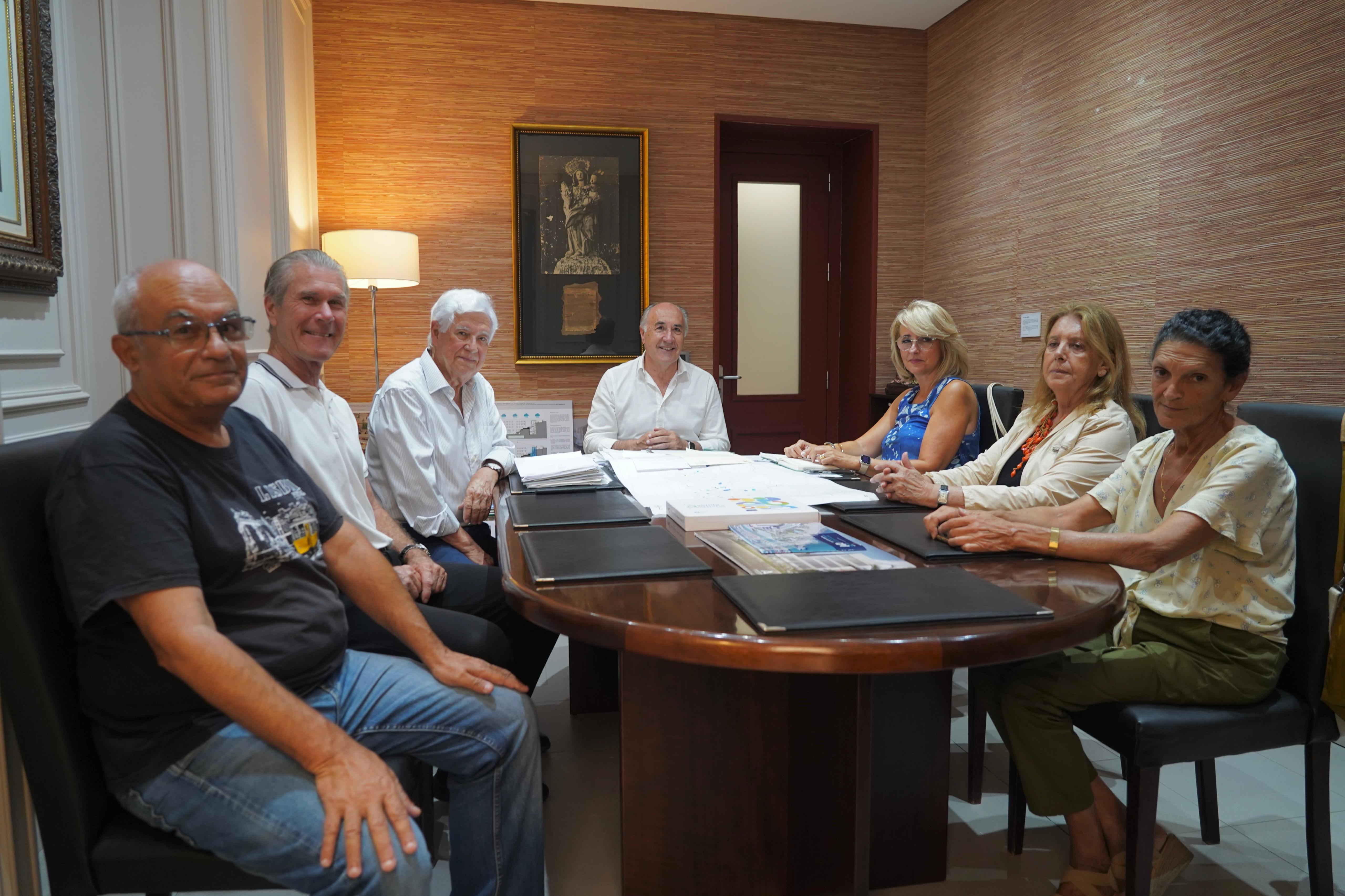 El ayuntamiento prepara una exposición de Tria 75 cuando se cumplen 50 años de su creación