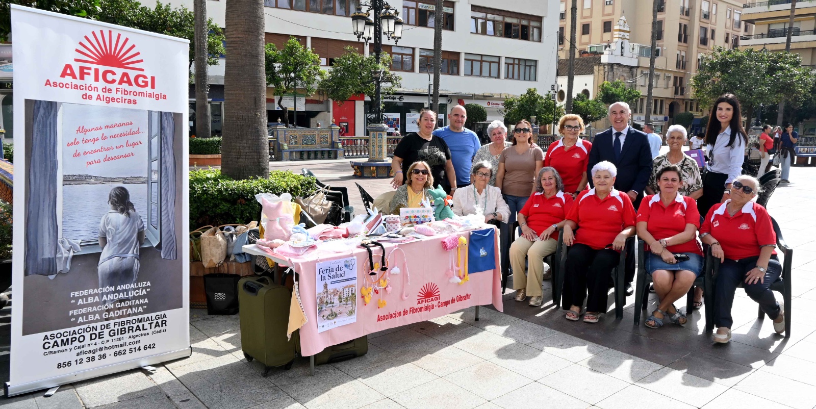 Landaluce ha asistido a la V edición de la Feria de la Salud en la Plaza Alta