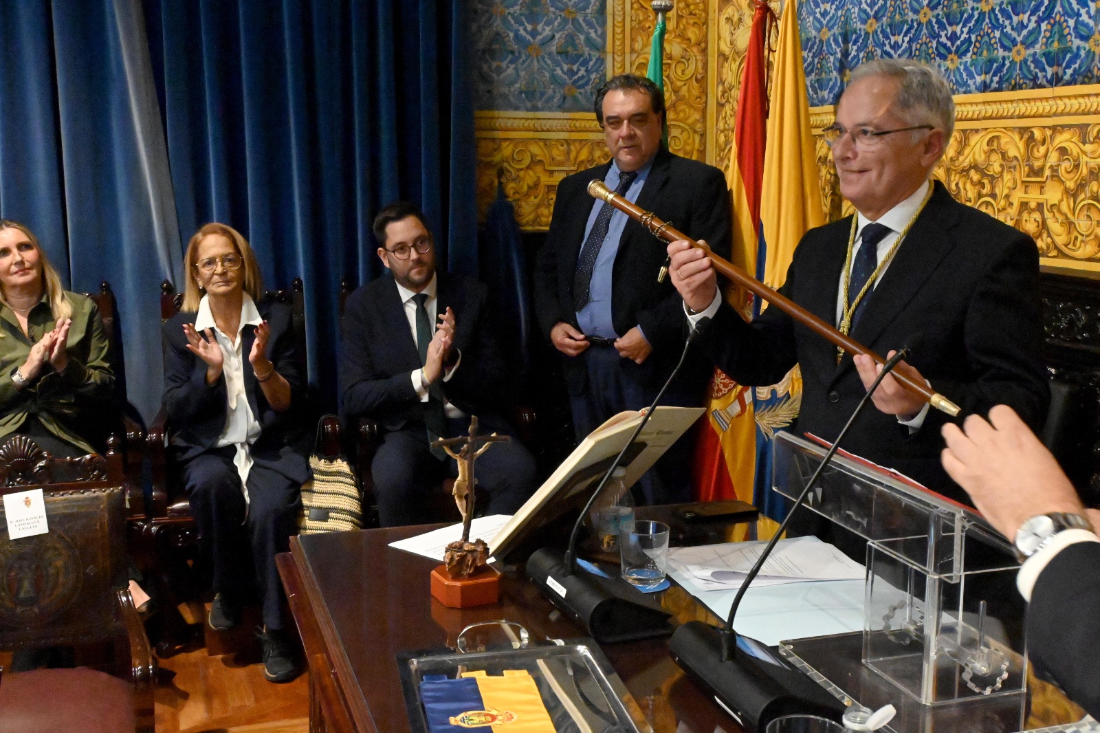 Jacinto Muñoz Madrid jura su cargo y se convierte en el octavo alcalde democrático de Algeciras