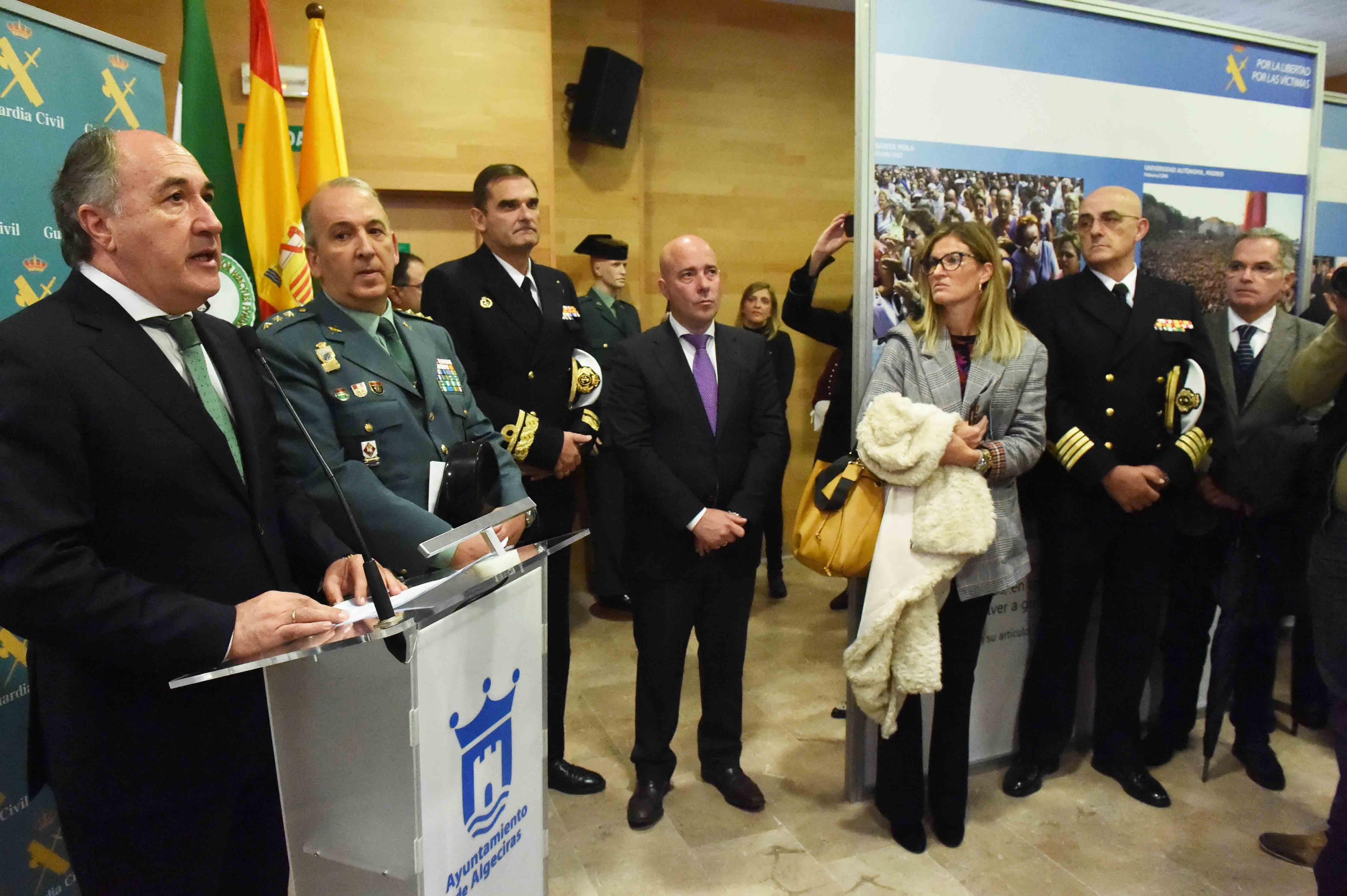 1-INAUGURACIÓN DE LA EXPOSICIÓN LA GUARDIA CIVIL ANTE EL TERRORISMO