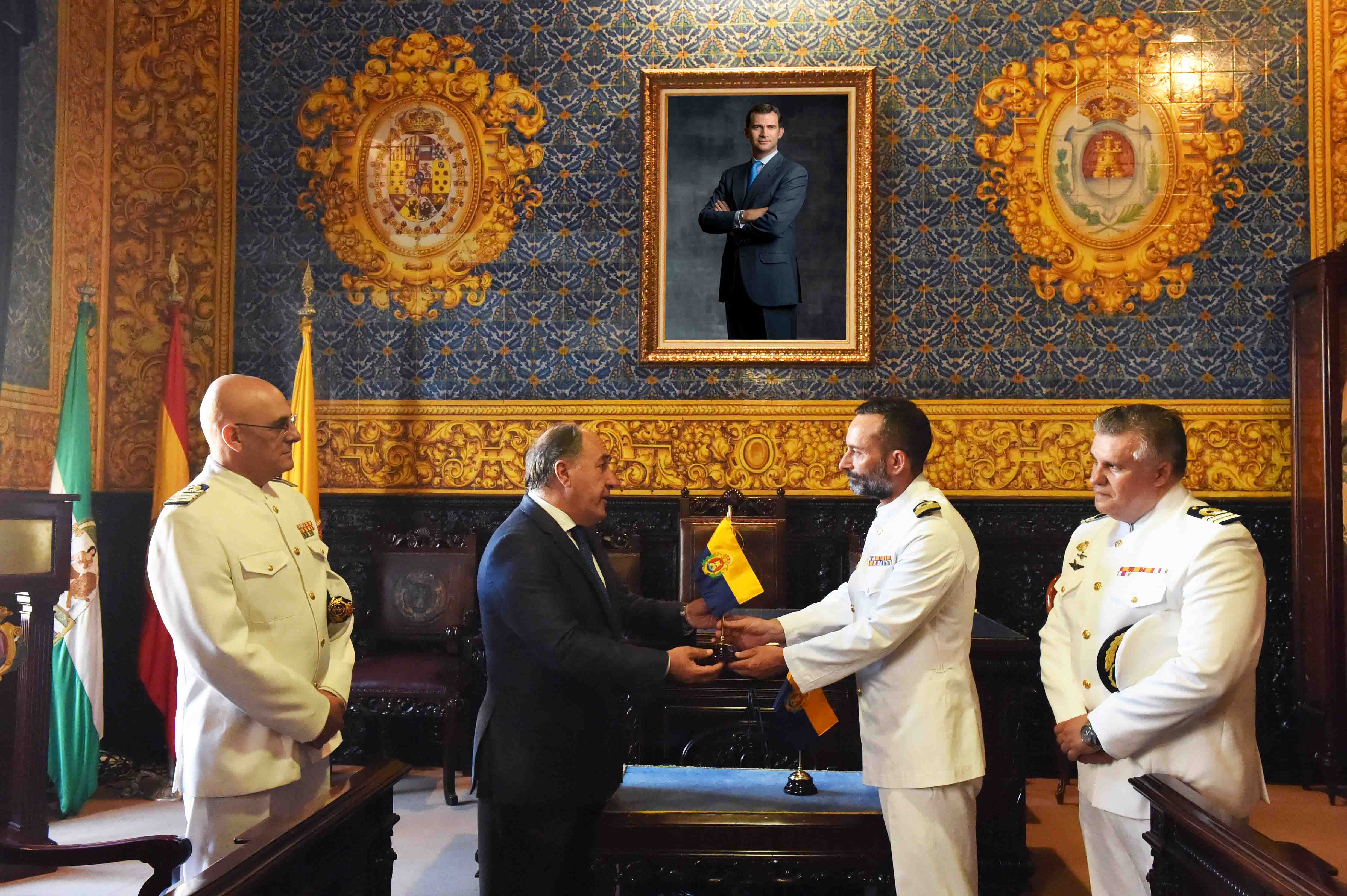1-RECEPCIÓN A LOS COMANDANTES DE LOS BUQUES DE LA ARMADA ESPAÑOLA  PATIÑO Y ÁLVARO DE BAZÁN