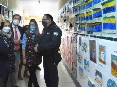 2 -COLEGIO TINOCO EXPO PINTURAS NIÑOS
