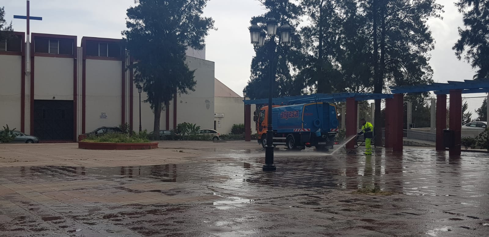 28 marzo- Plaza Santisima Trinidad