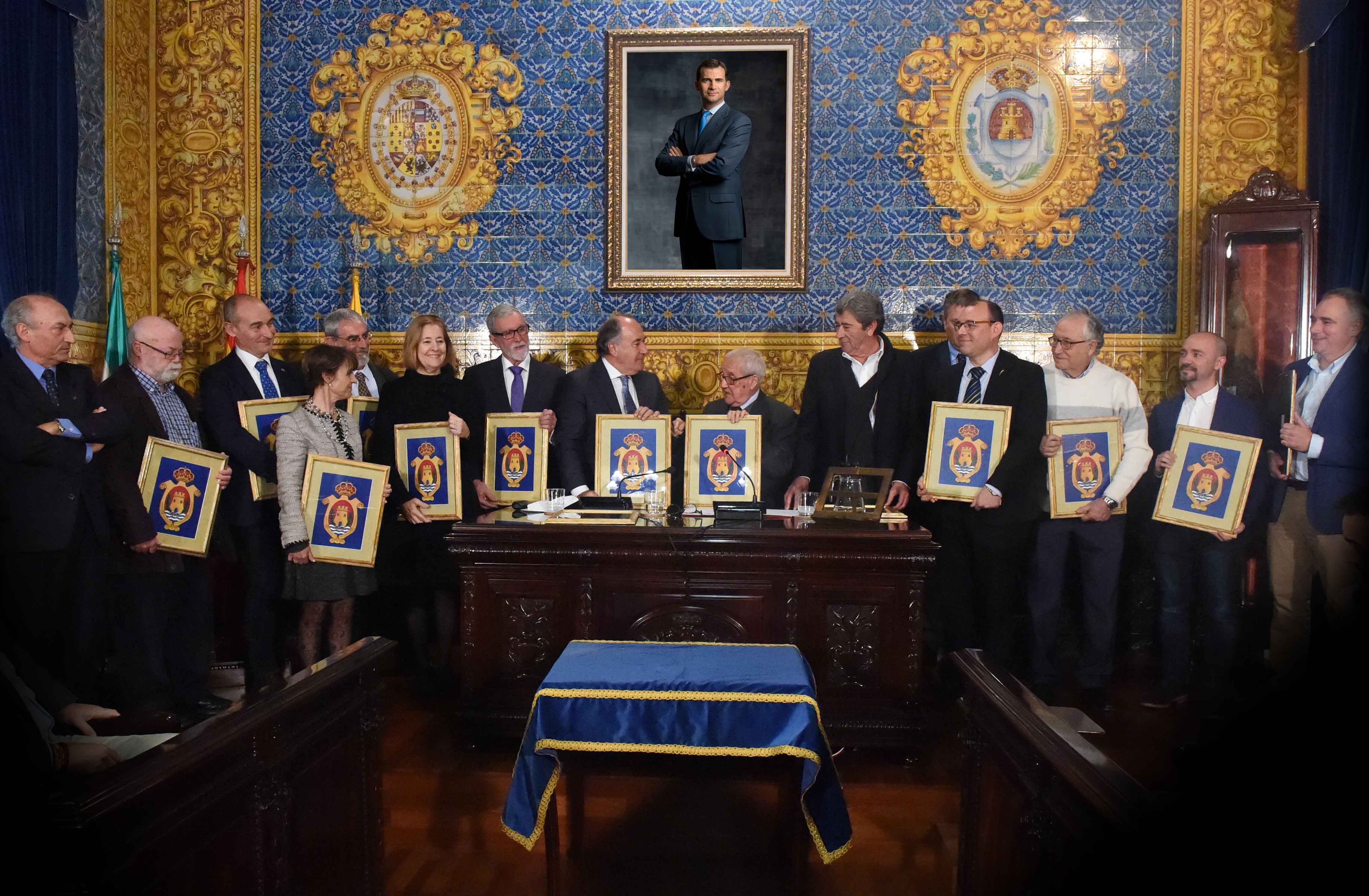 ACTO RECONOCIMIENTO DE ESCUDO