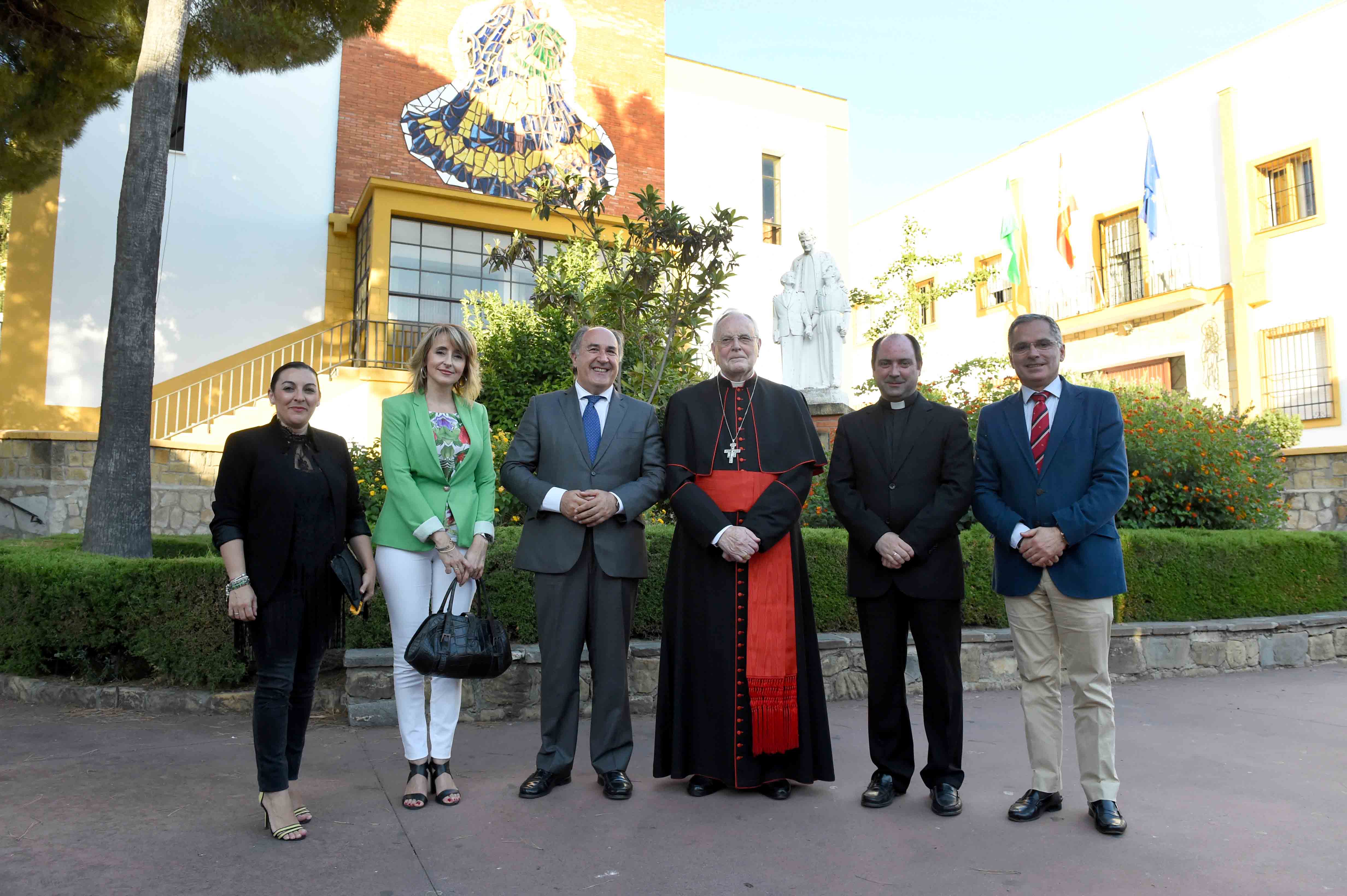 CONFERENCIA ARZOBISPO SEVILLA COLEGIO SALESIANO