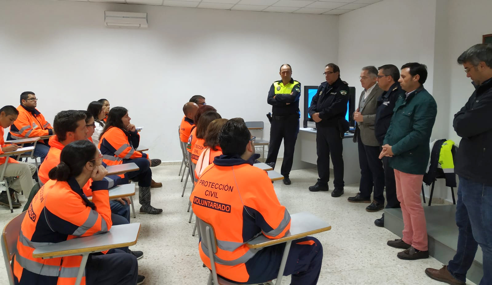 *CURSOS PROTECCION CIVIL JEFATURA POLICIA