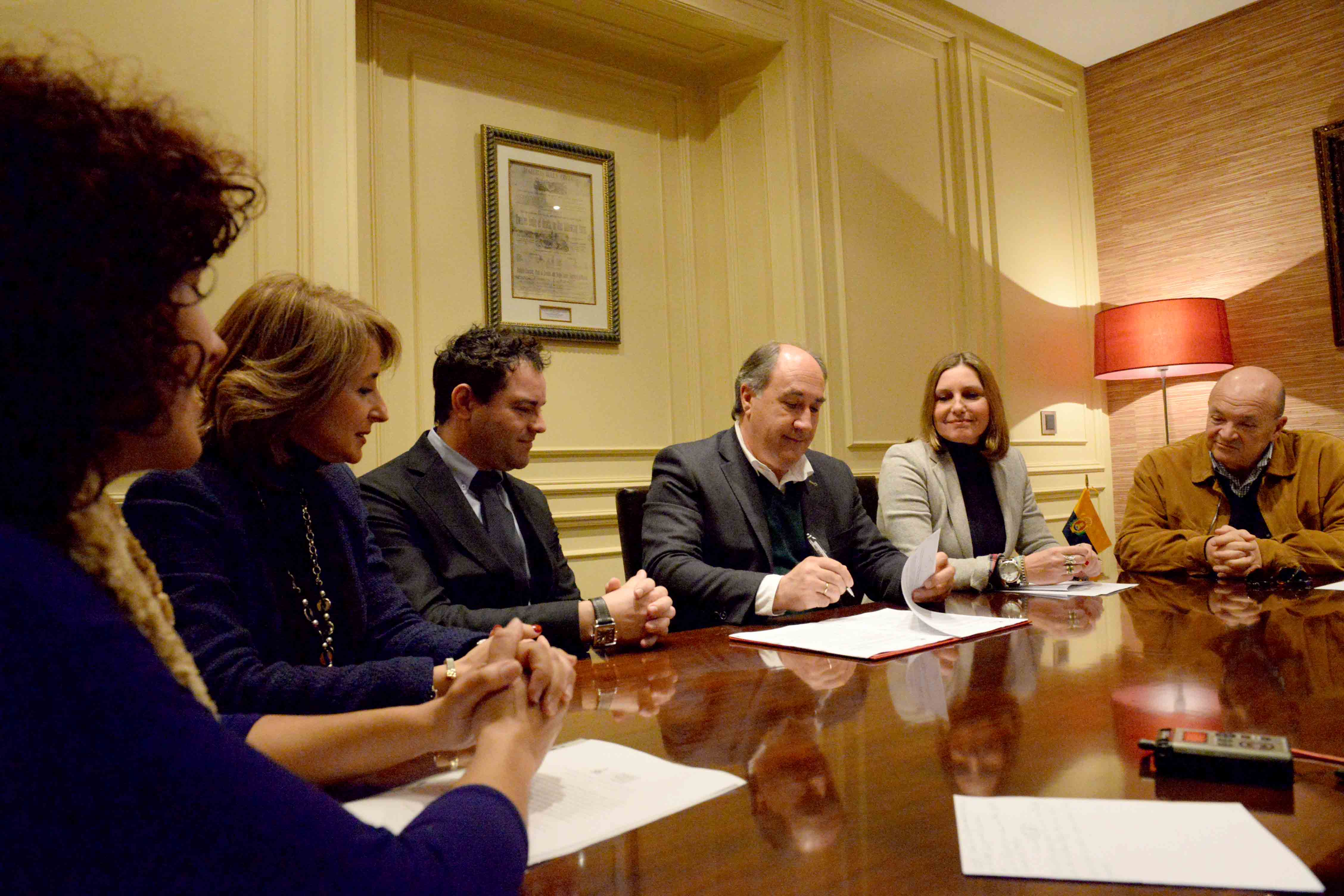 Convenio Oficina de Turismo y orquesta sinfonica amigos de la musica