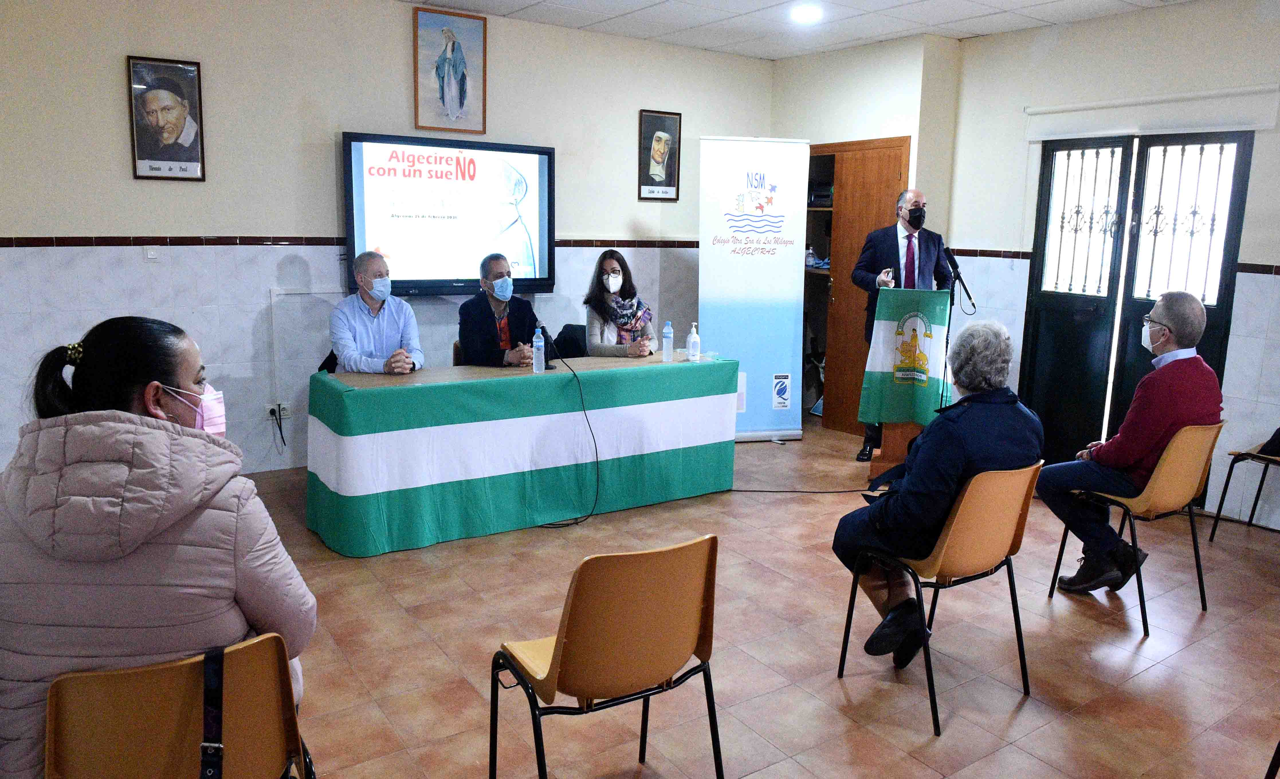 DIA DE ANDALUCIA COLEGIO LOS MILAGROS