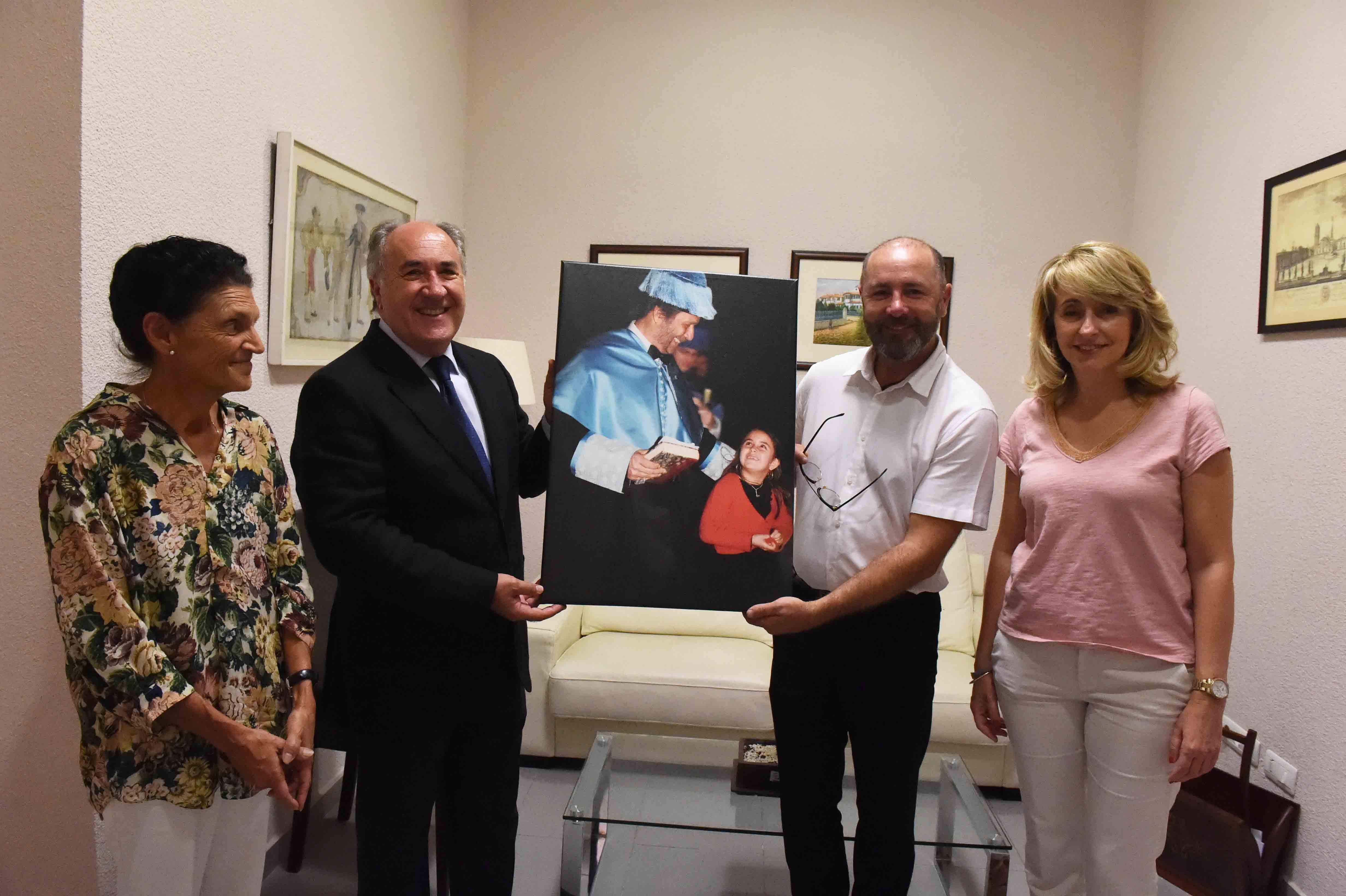 DONACION OBRA PACO DE LUCIA