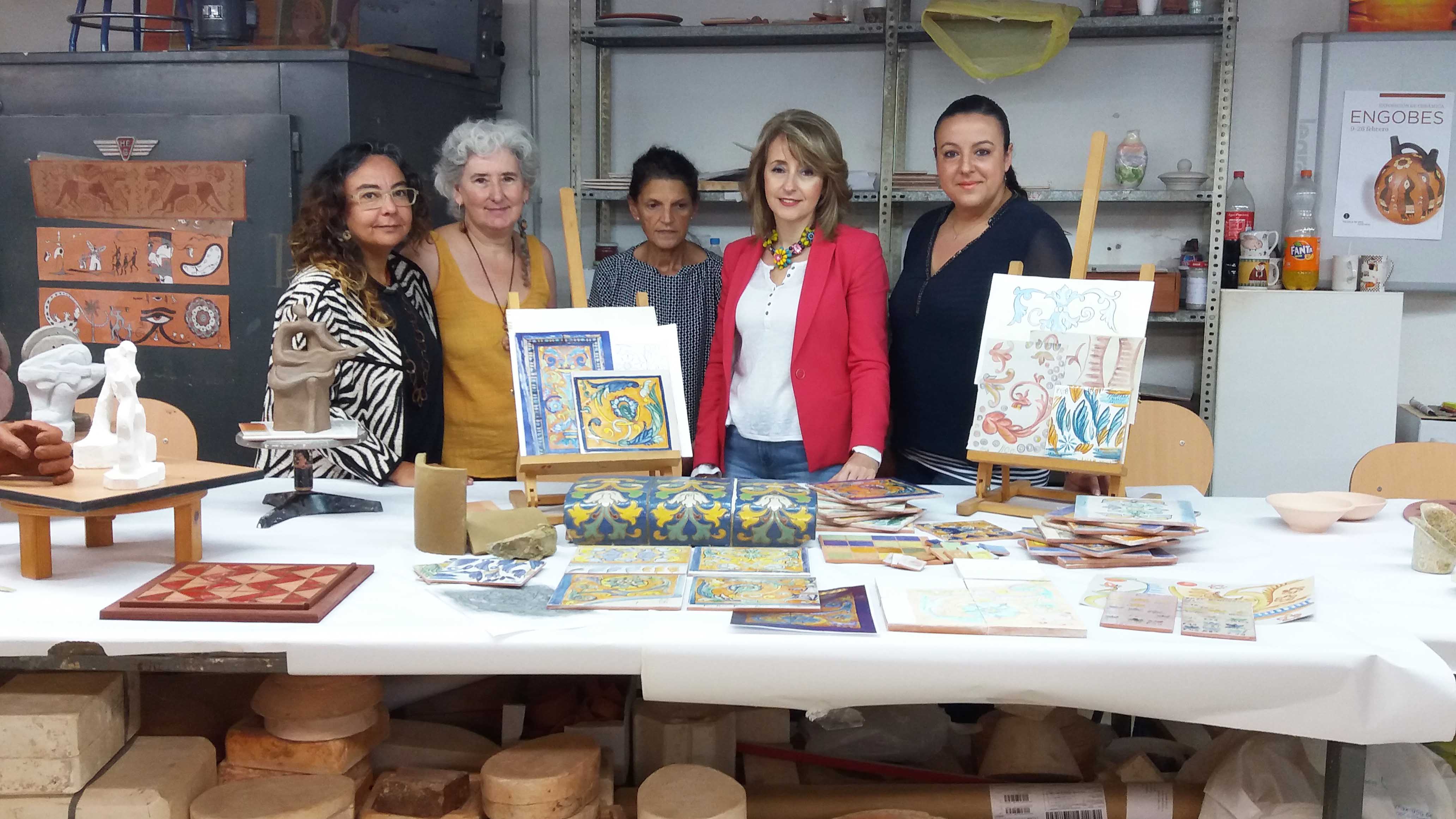 ESCUELA DE ARTE VISITA EXPOSICION DE CERAMICA