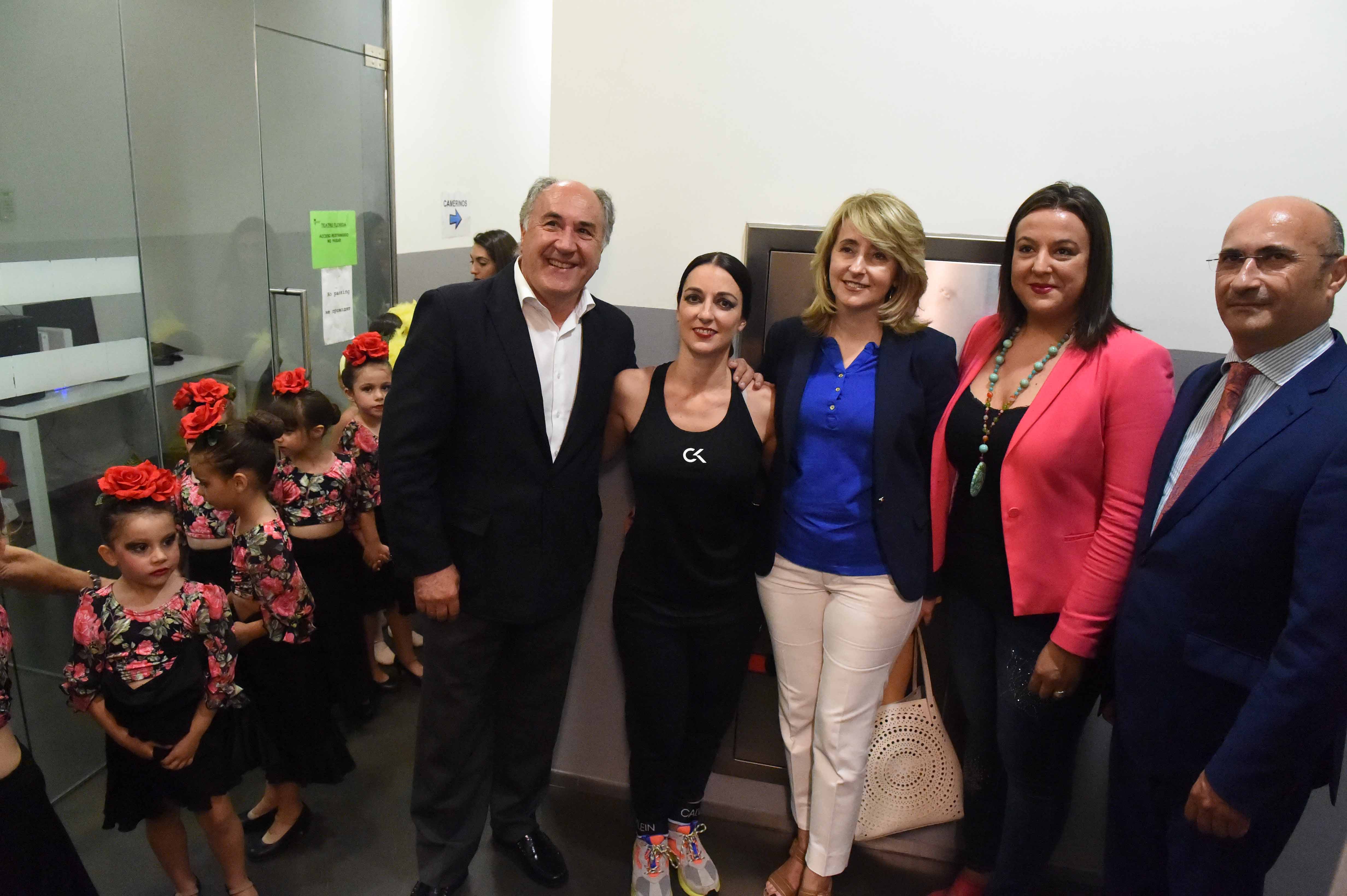 FIN DE CURSO ESCUELA DANZARES