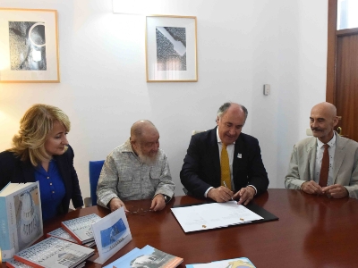 FIRMA