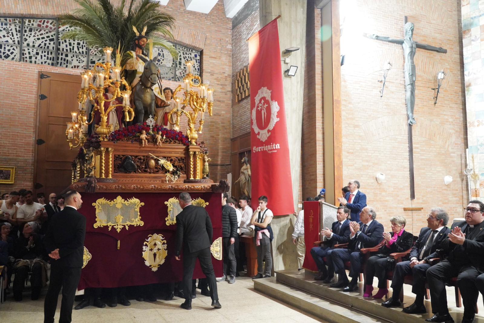 FOTO LEVANTÁ BORRQUITA 1