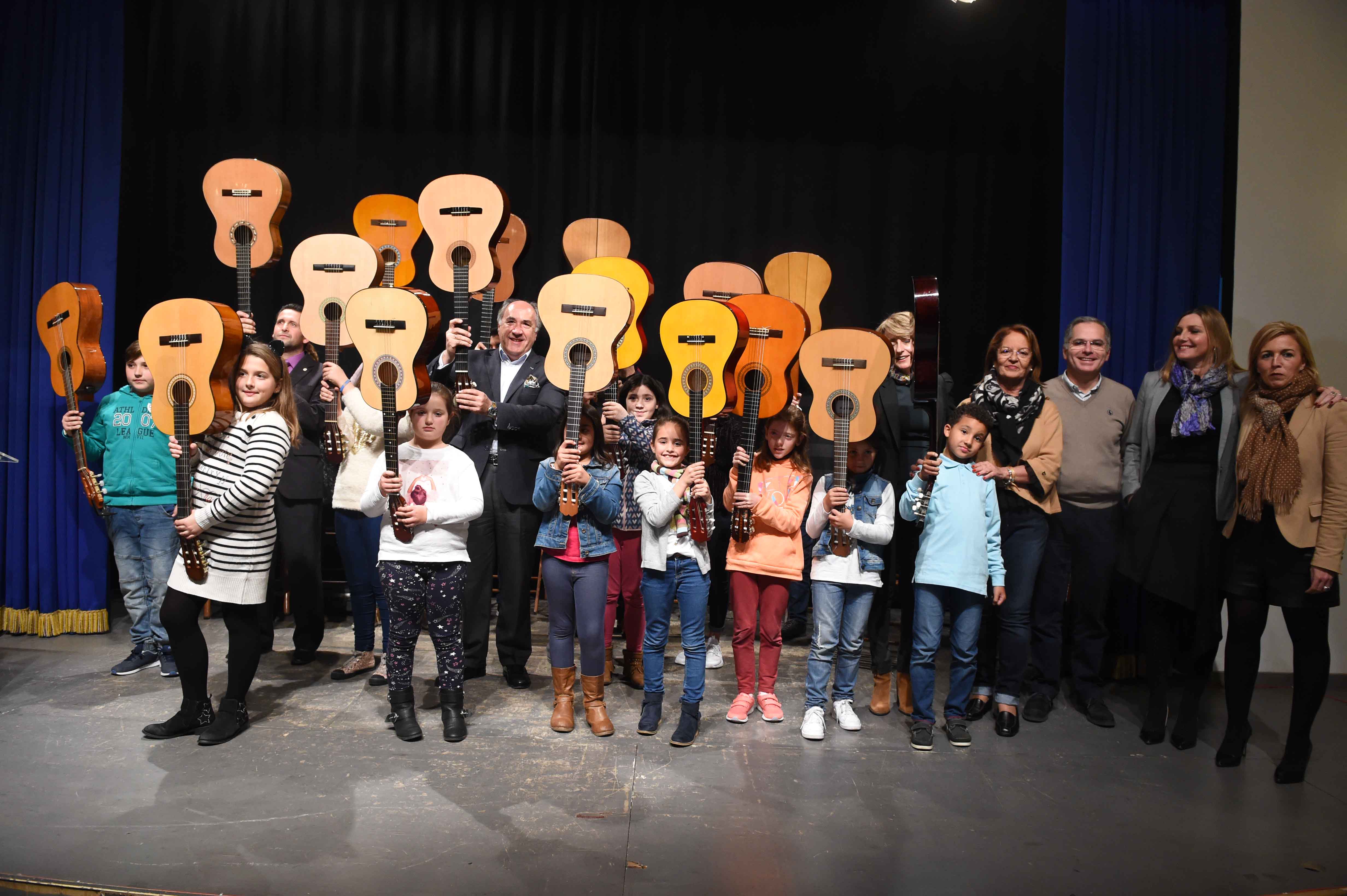 GUITARRAS AL CIELO