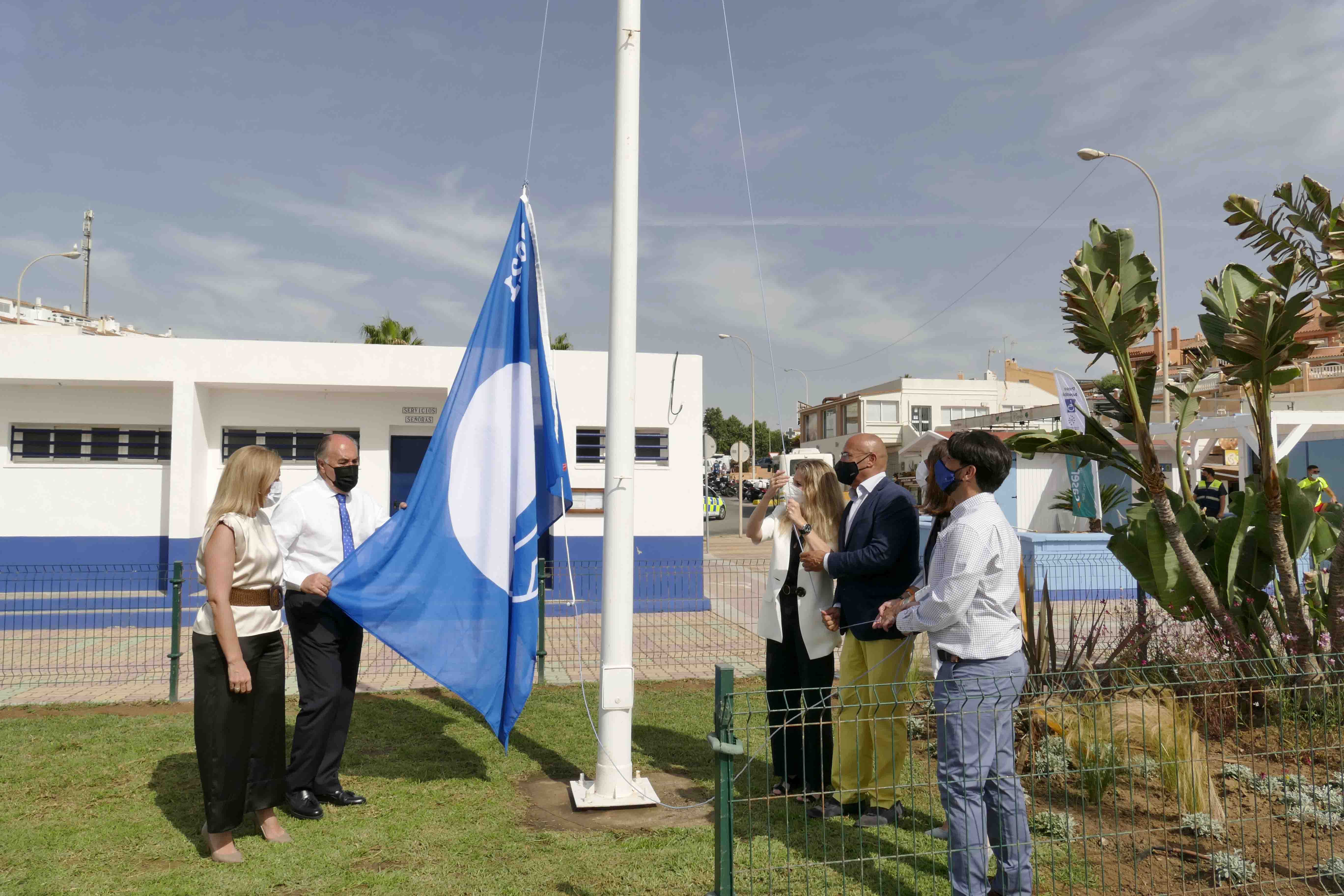 IZADA BANDERA AZUL GETARES
