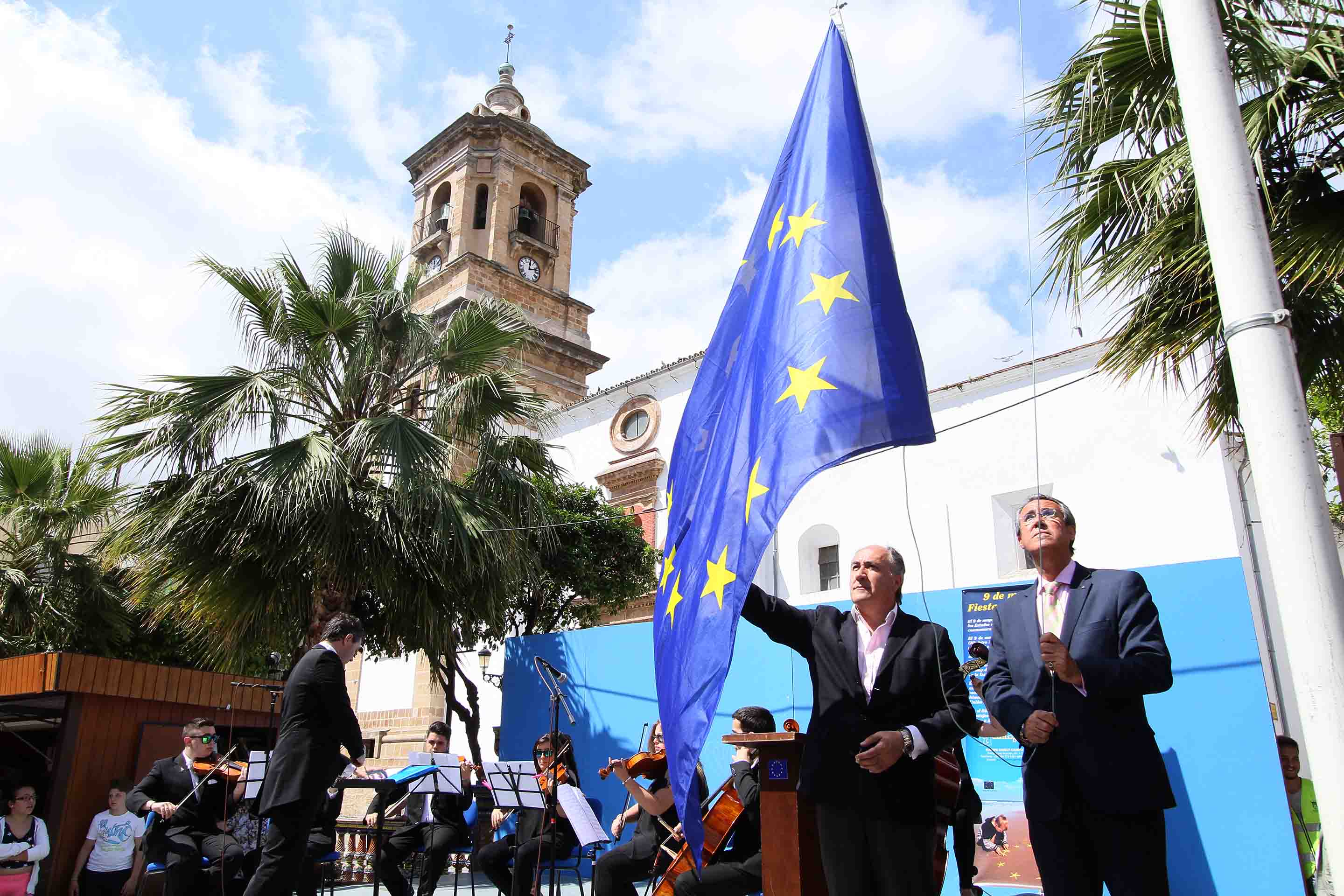 IZADO BANDERA DE EUROPA