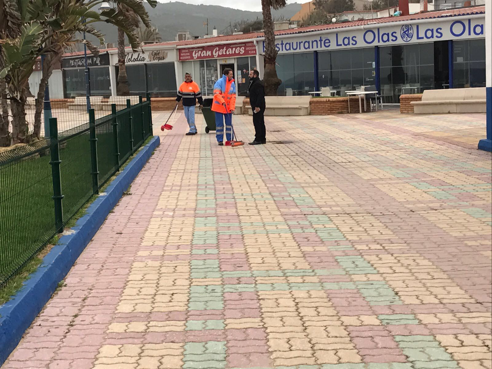 LIMPIEZA EXTRAORDINARIA DE PLAYAS