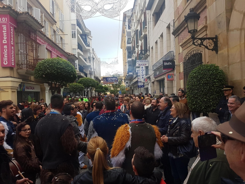LOS INCONDICIONALES