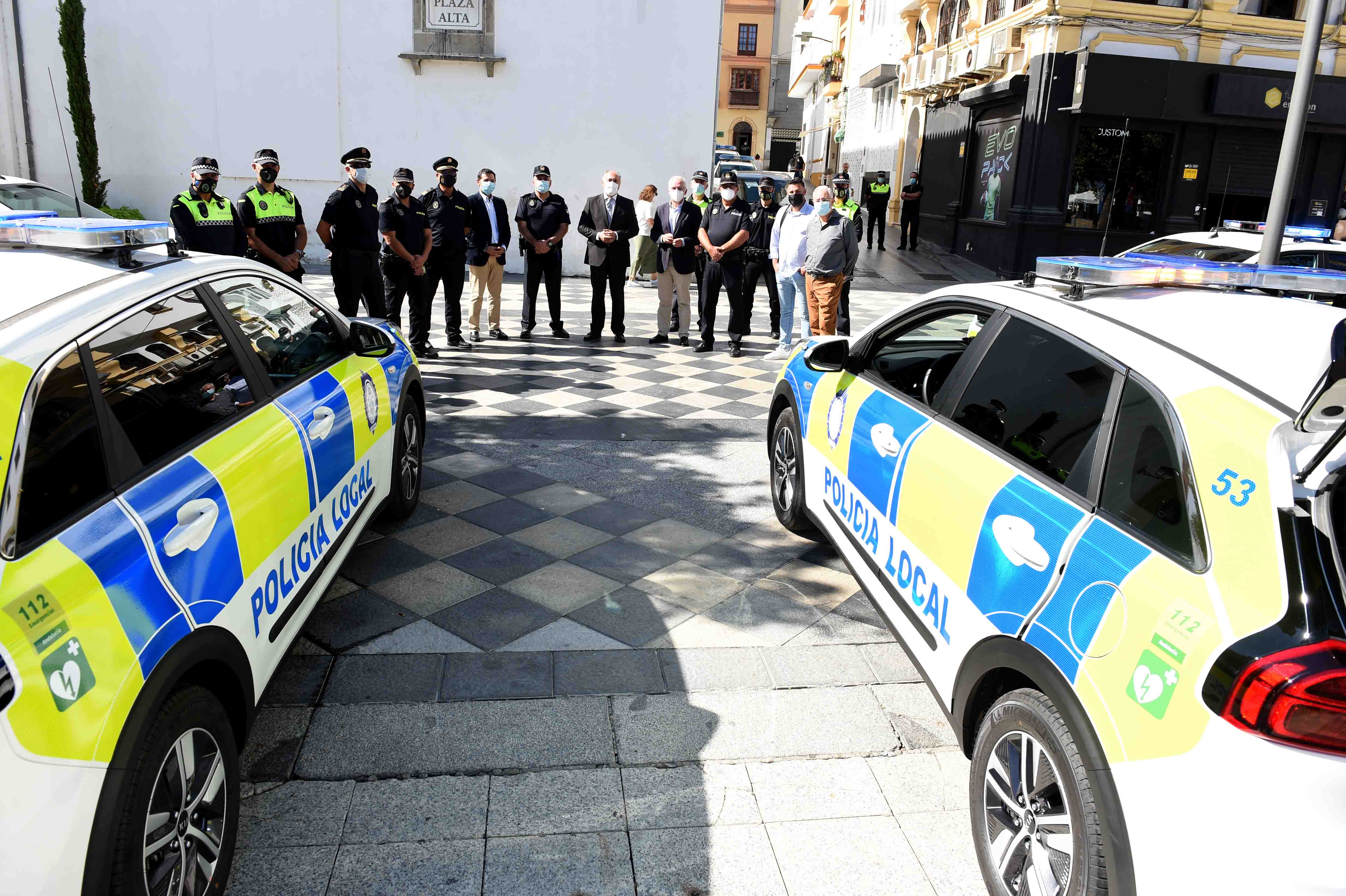 PRESENTACION COCHES POLICIA LOCAL