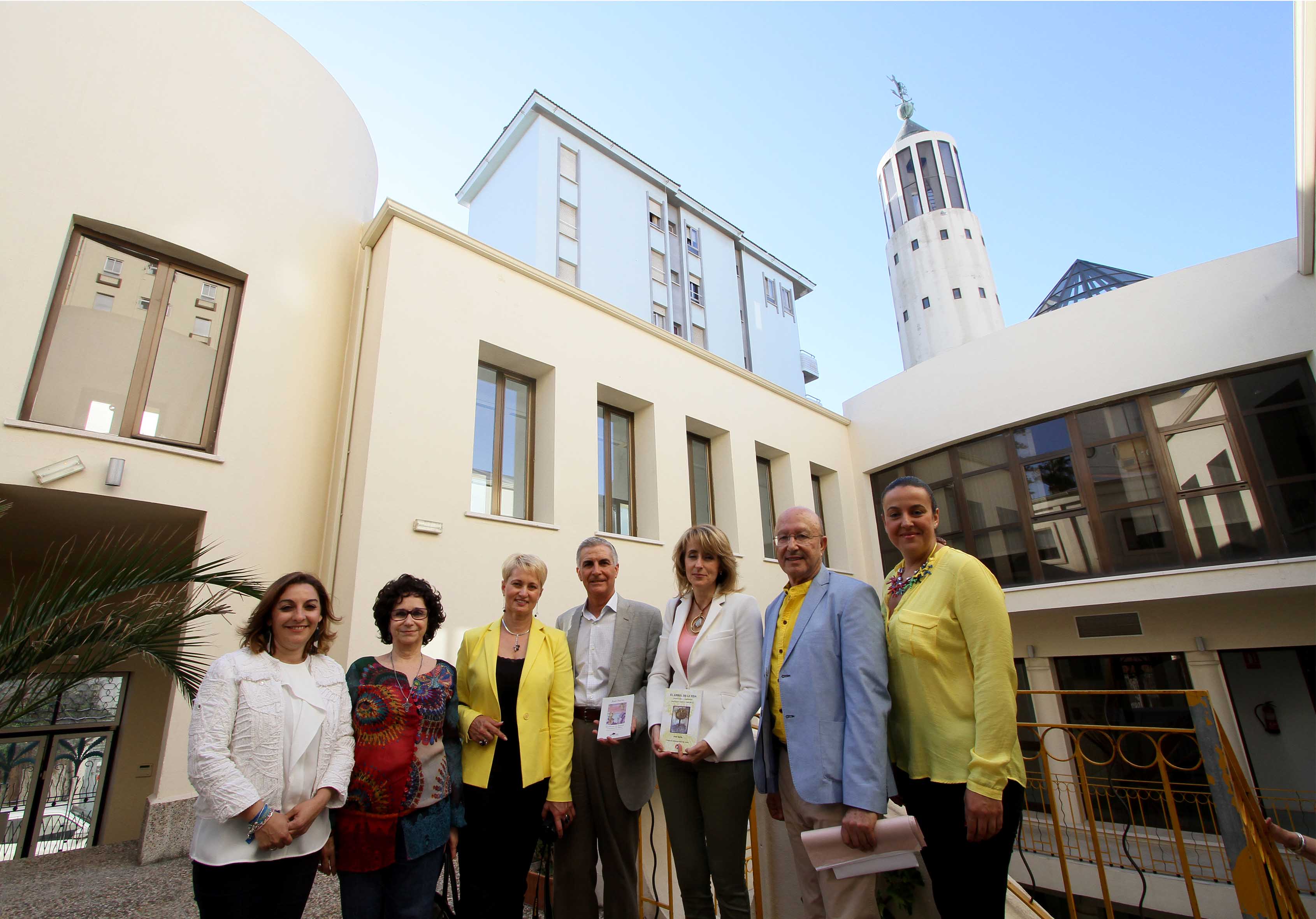 PRESENTACIÓN DE LOS LIBROS DE JOSÉ SARRIA EL, ÁRBOL DE LA VIDA E INVENTARIO DE DERROTAS
