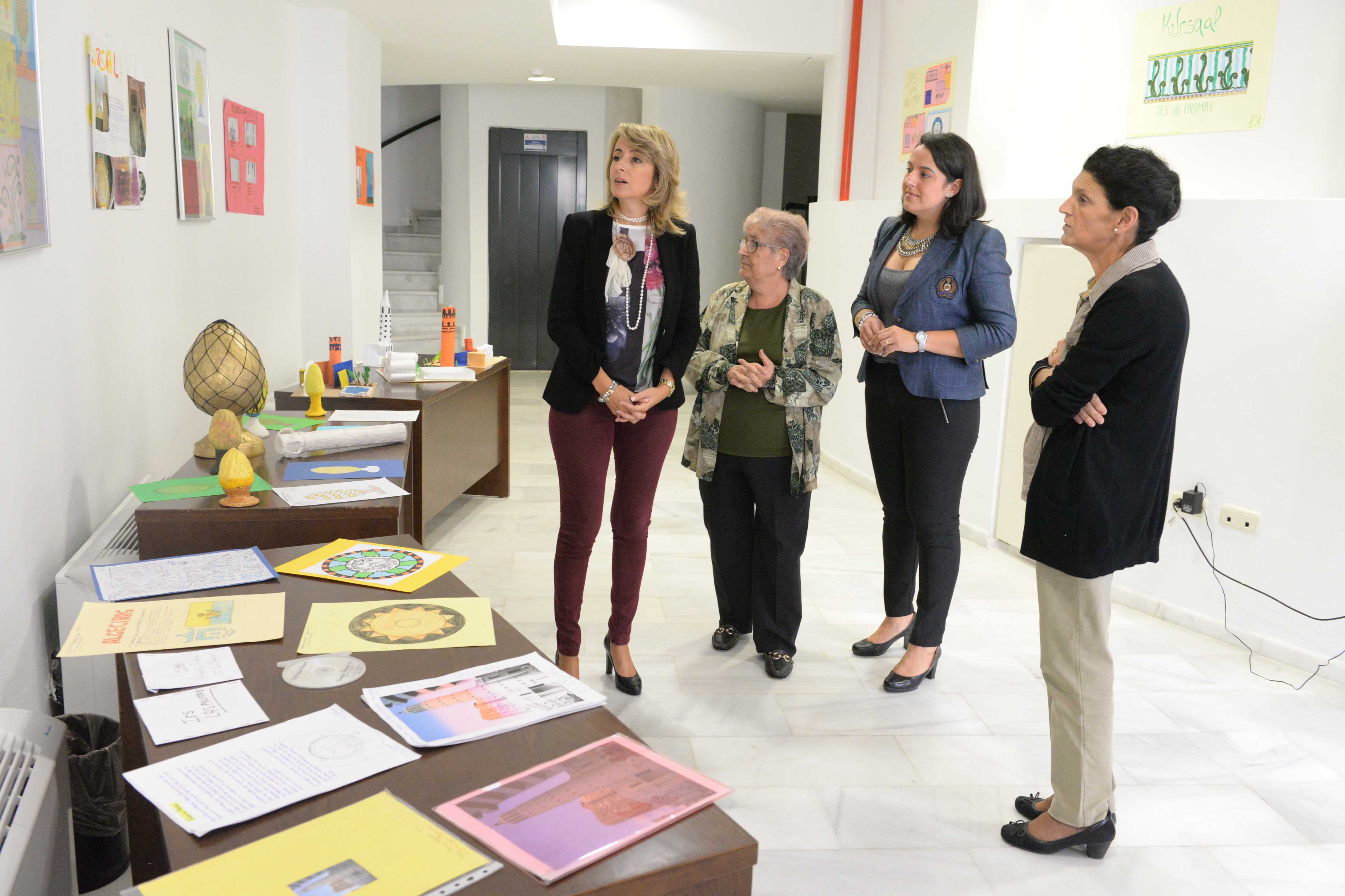 PRESENTACION DE TRABAJOS IES LAS PALOMAS