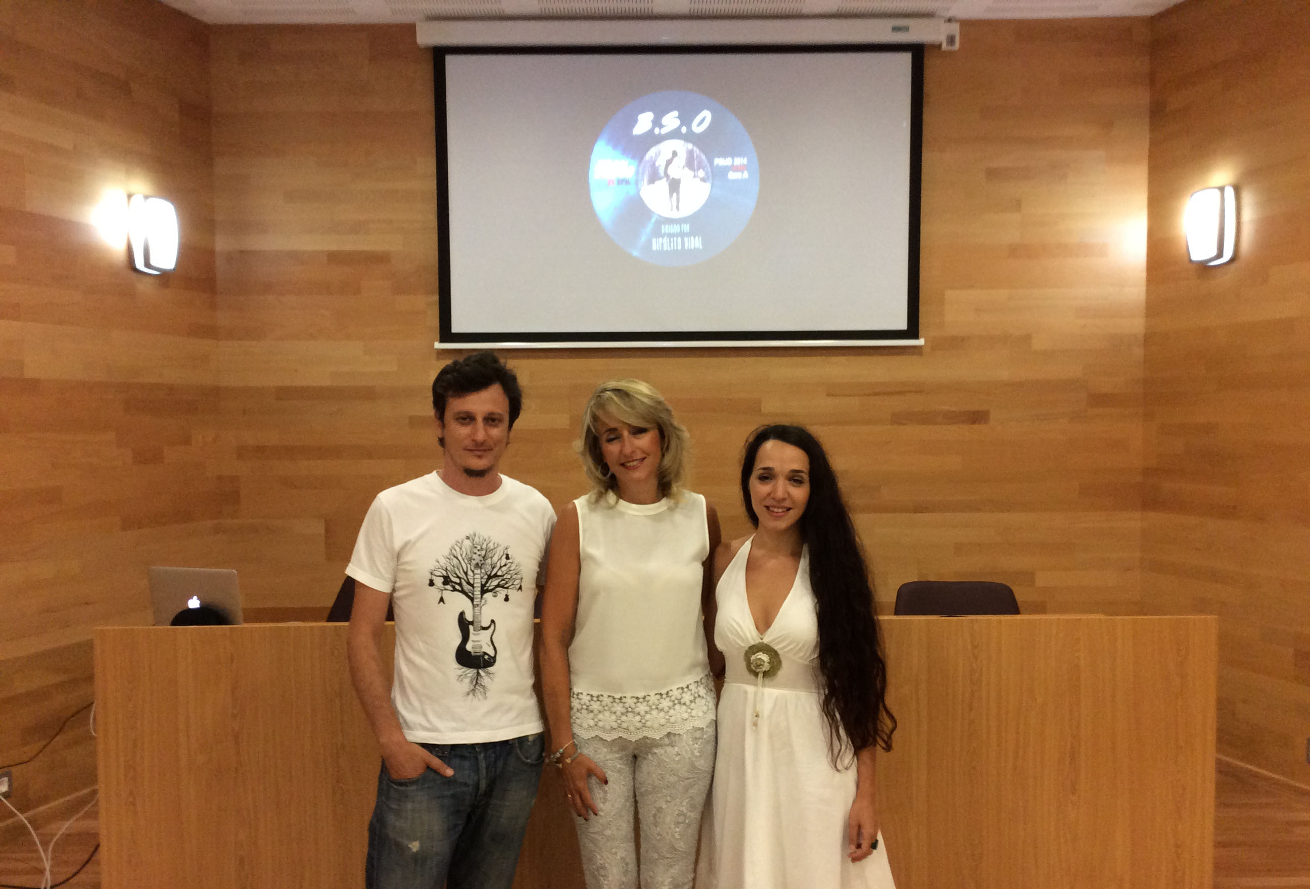 PRESENTACIÓN DEL CORTOMETRAJE DE HIPÓLITO VIDAL BSO DOCUMENTAL