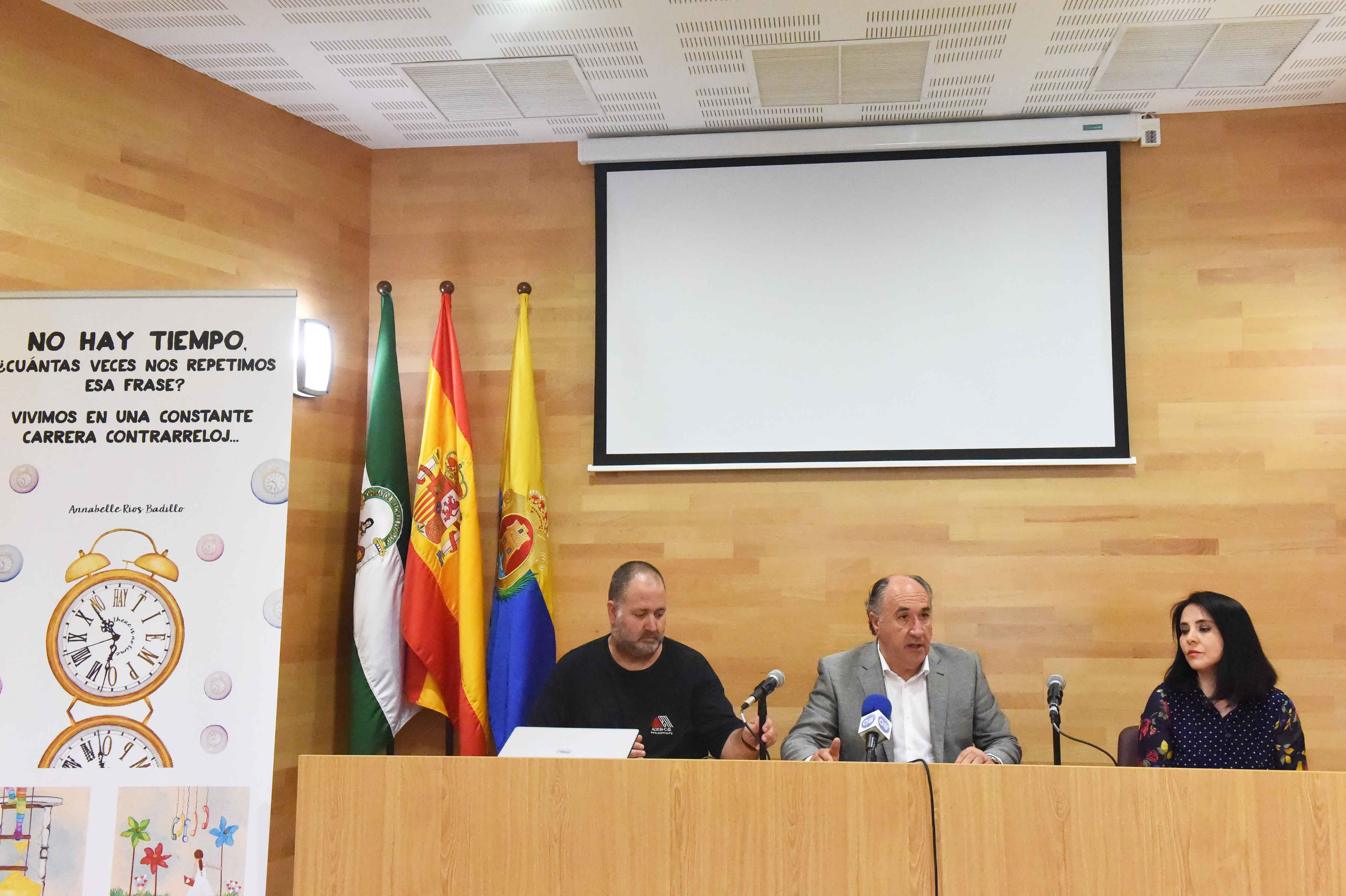 PRESENTACIÓN DEL LIBRO DE ANNABELLE RIOS BADILLO NO HAY TIEMPO