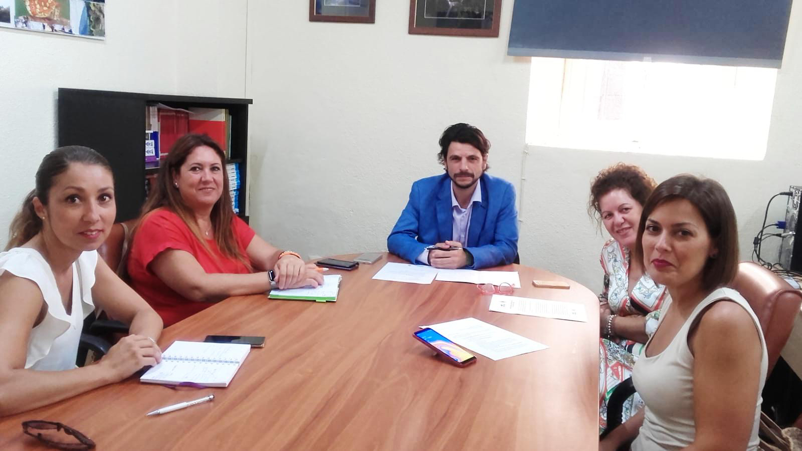 *REUNION CON APIMEAL