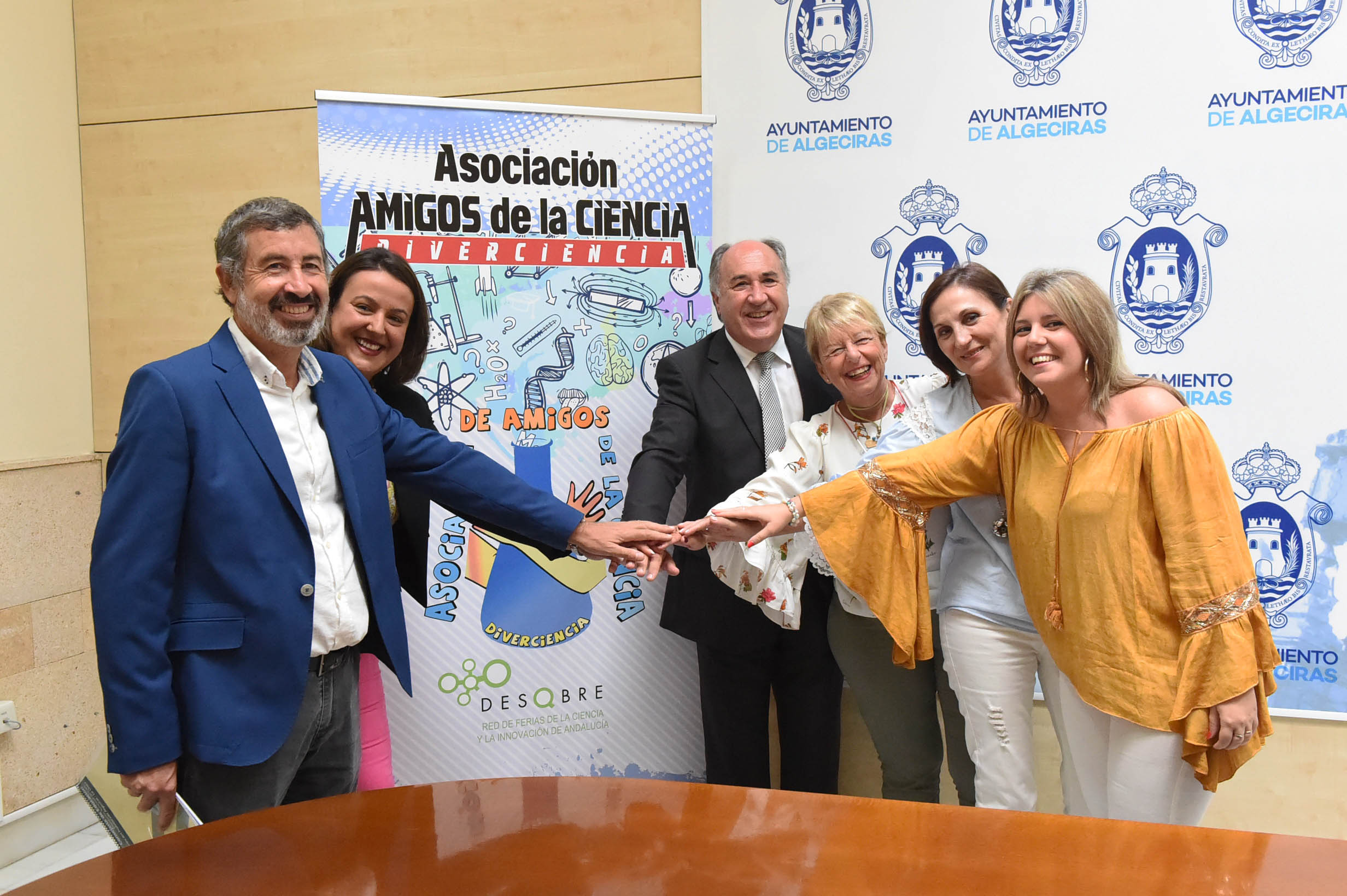 RUEDA DE PRENSA PRESENTACIÓN DIVERCIENCIA