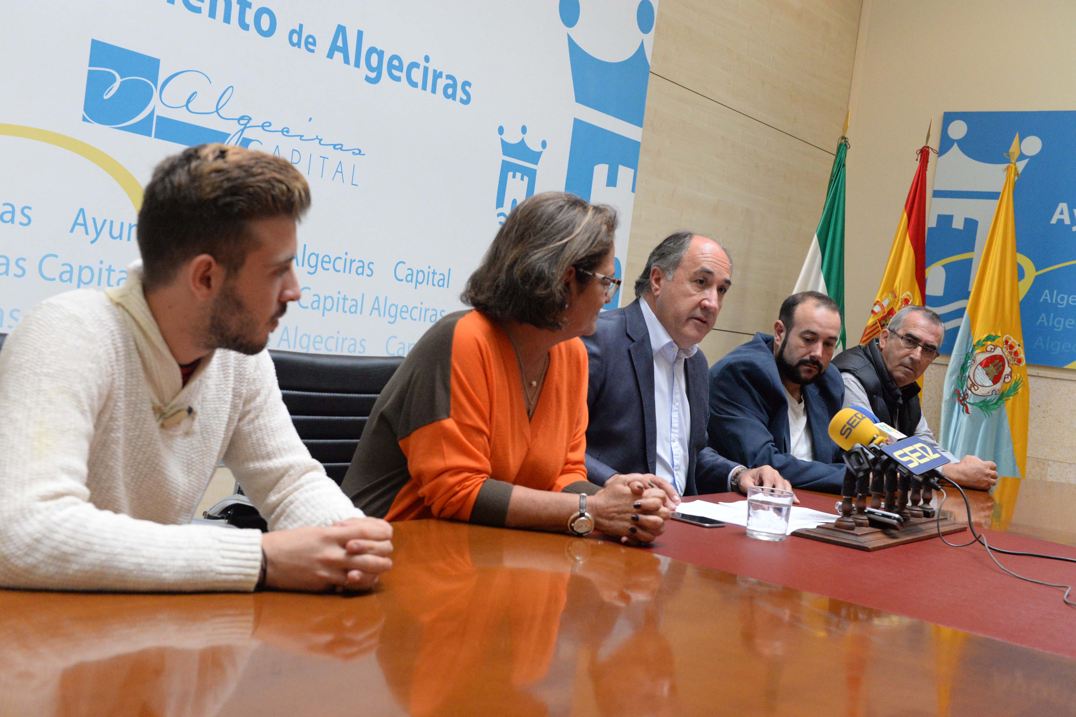 RUEDA PRESENTACIÓN ACTOS CON MOTIVO NAVIDAD PREGÓN RONDALLAS