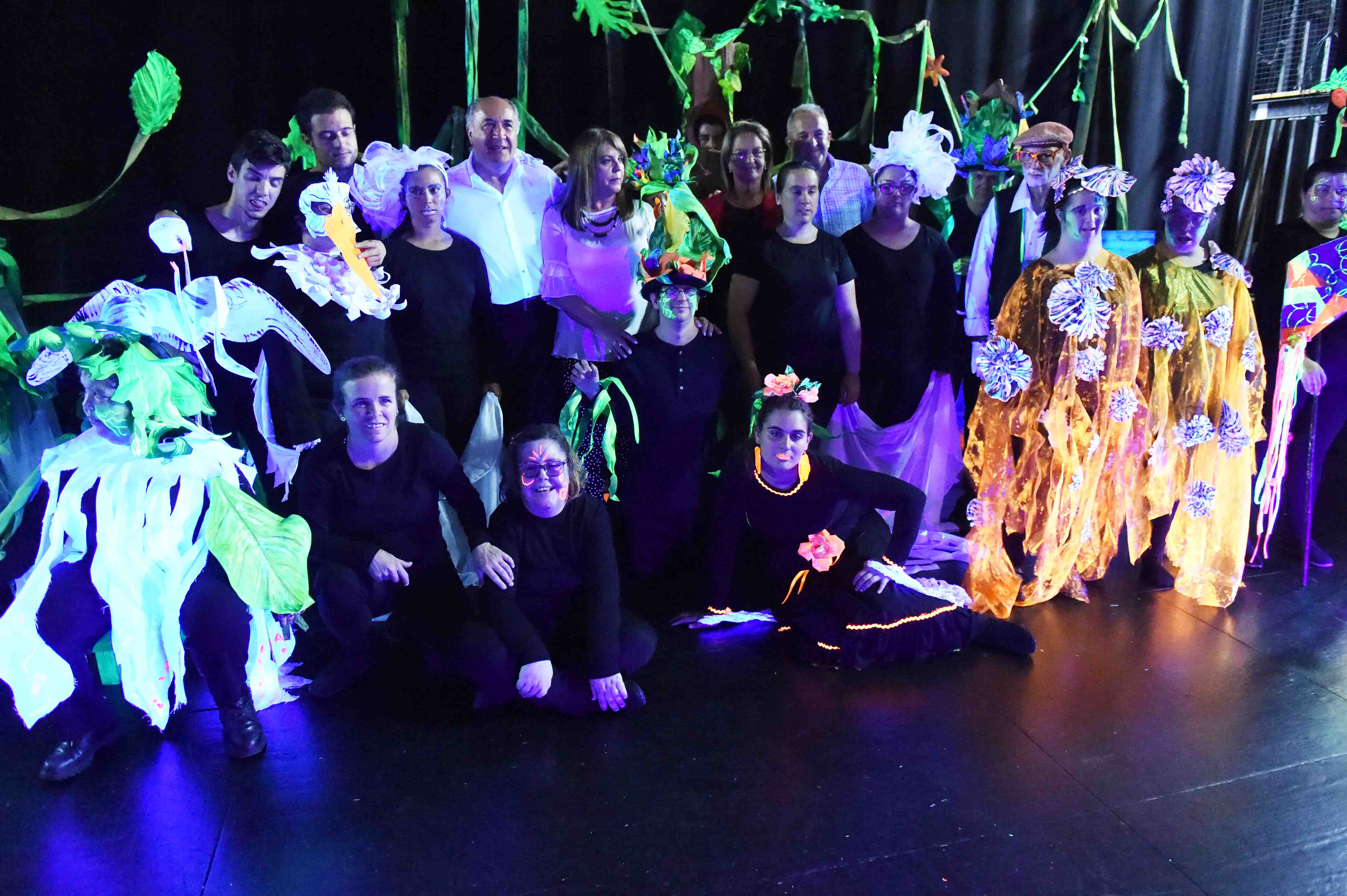 SALUDO GRUPO DE TEATRO APADIS