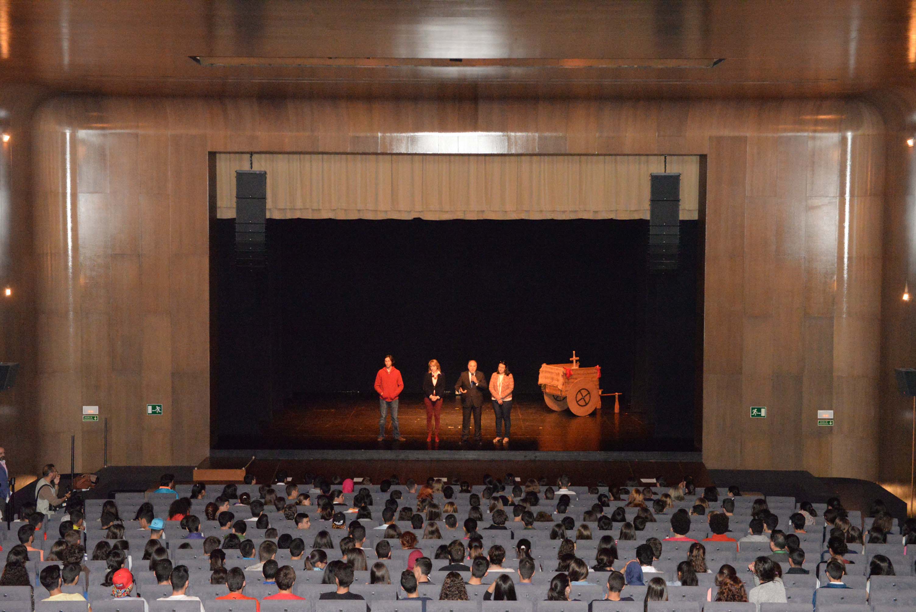 TEATRO FLORIDA REPRESENTACION COMICA