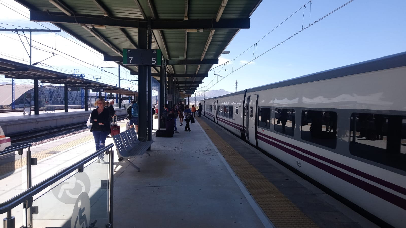 *TREN ANTEQUERA