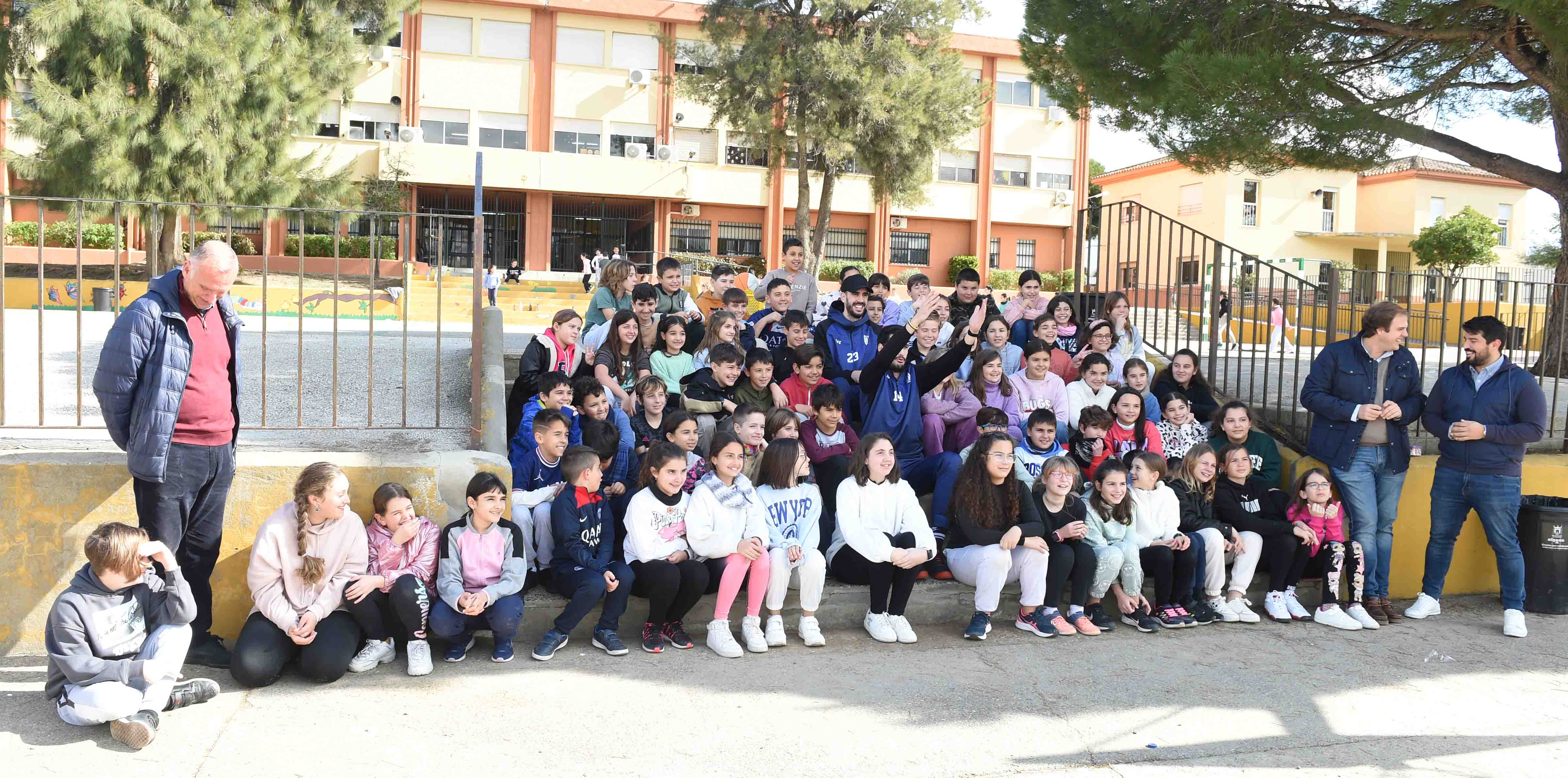 VISITA DEL UDEA AL CEIP SAN BERNARDO