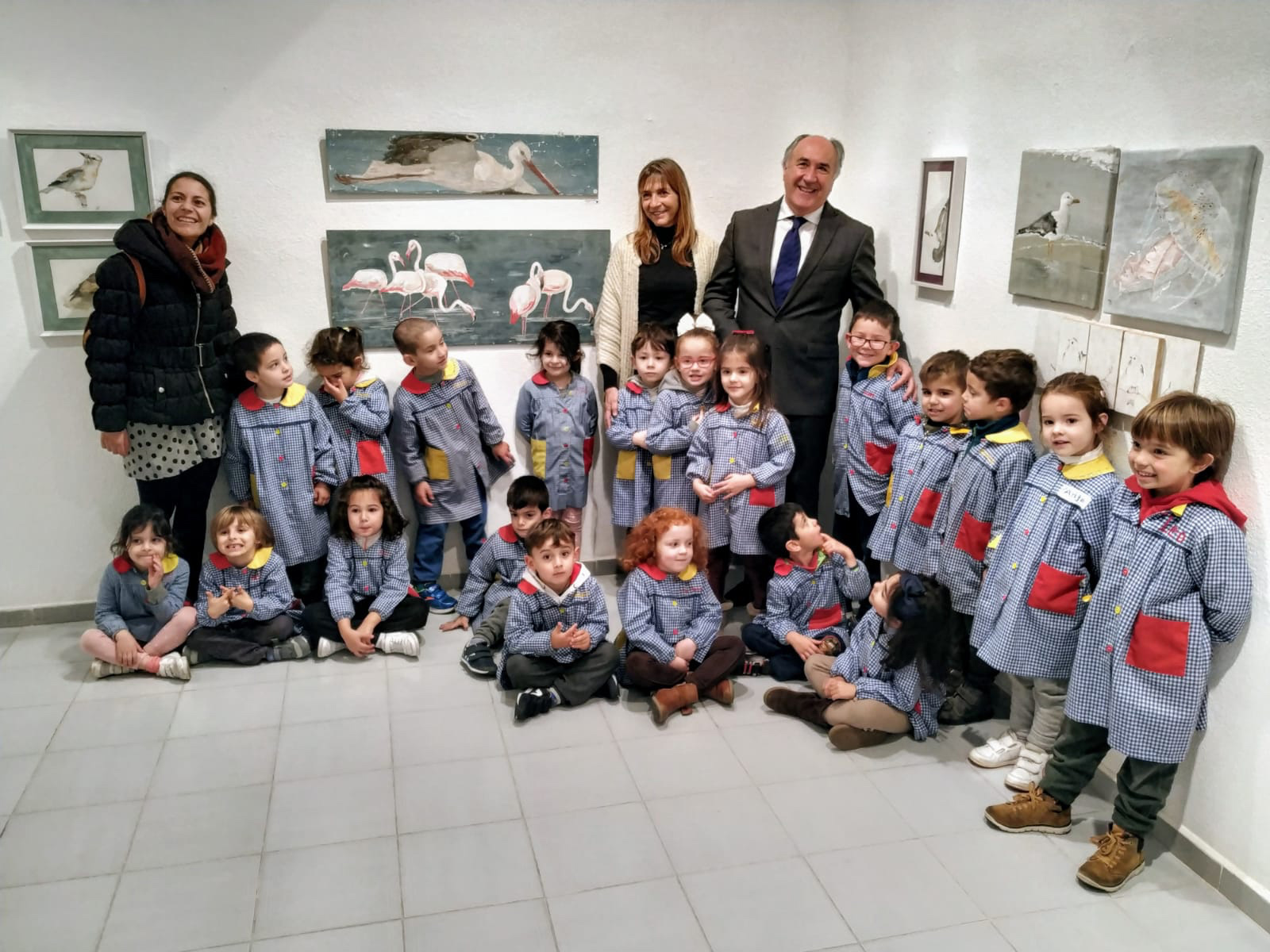 *VISITA NIÑOS EXPOSICION CAJA SUR