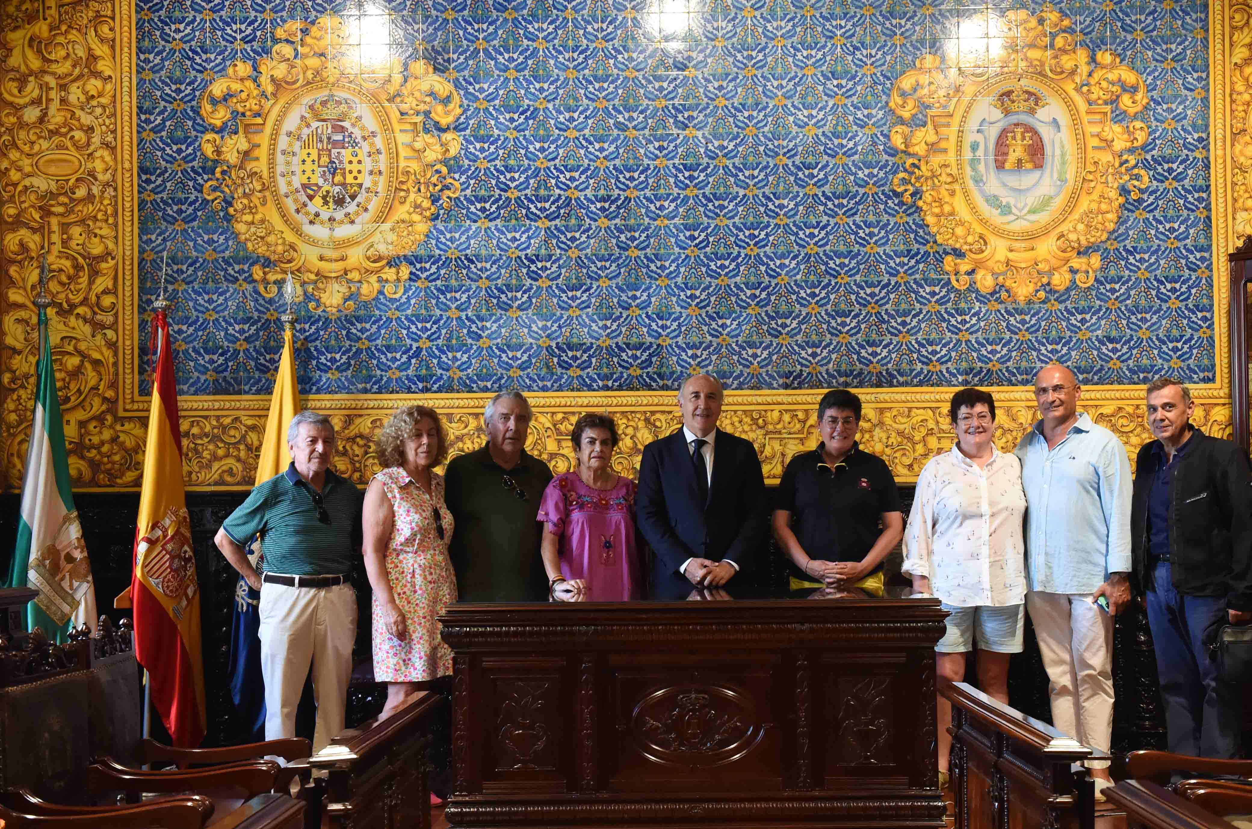 VISITA PRESIDENTE DE API MADRID