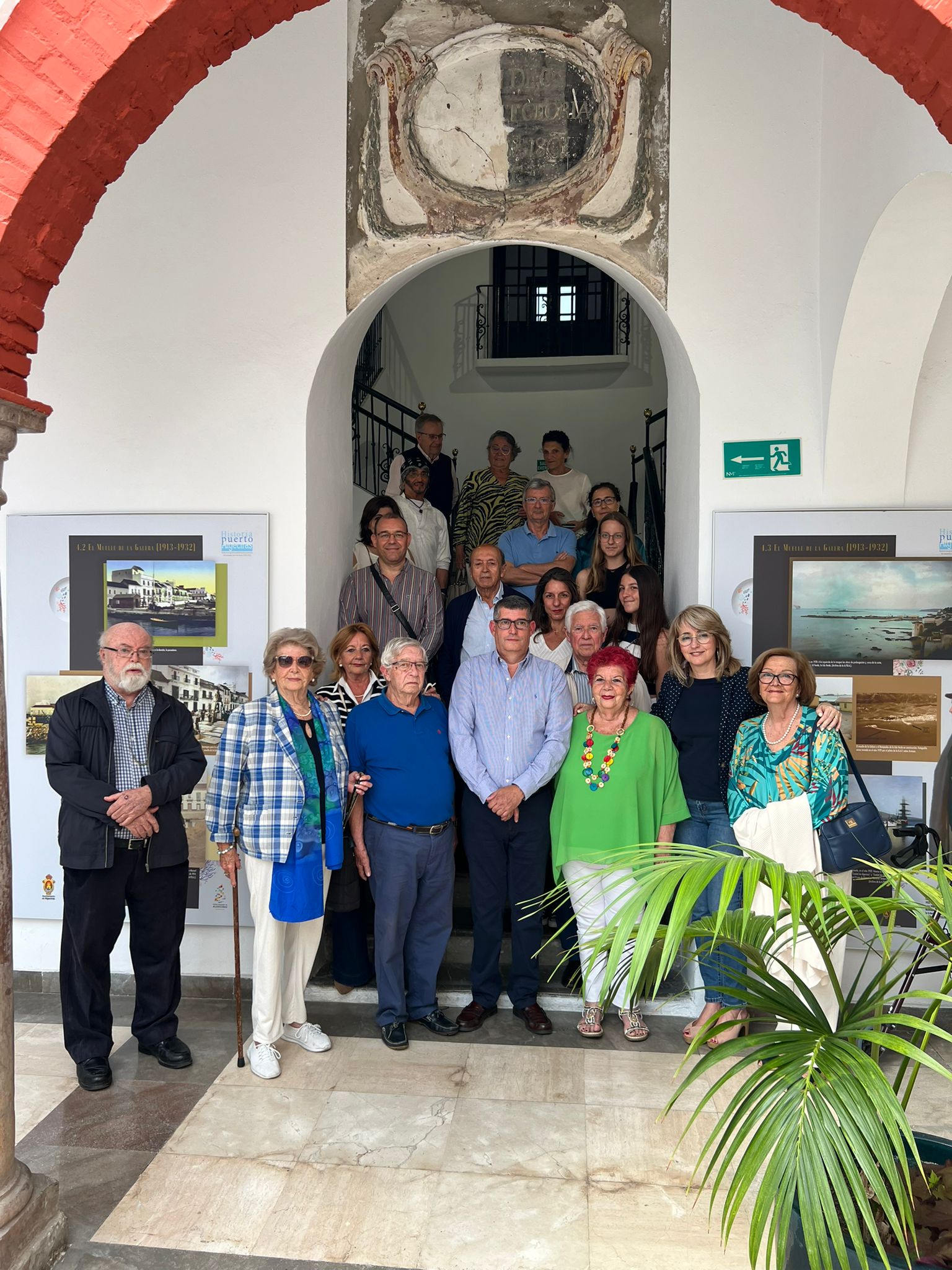 Pintor asiste a la celebración del Día Internacional de los Museos