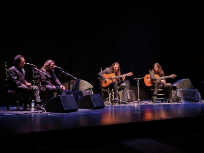 photo_5927049929727609871_y