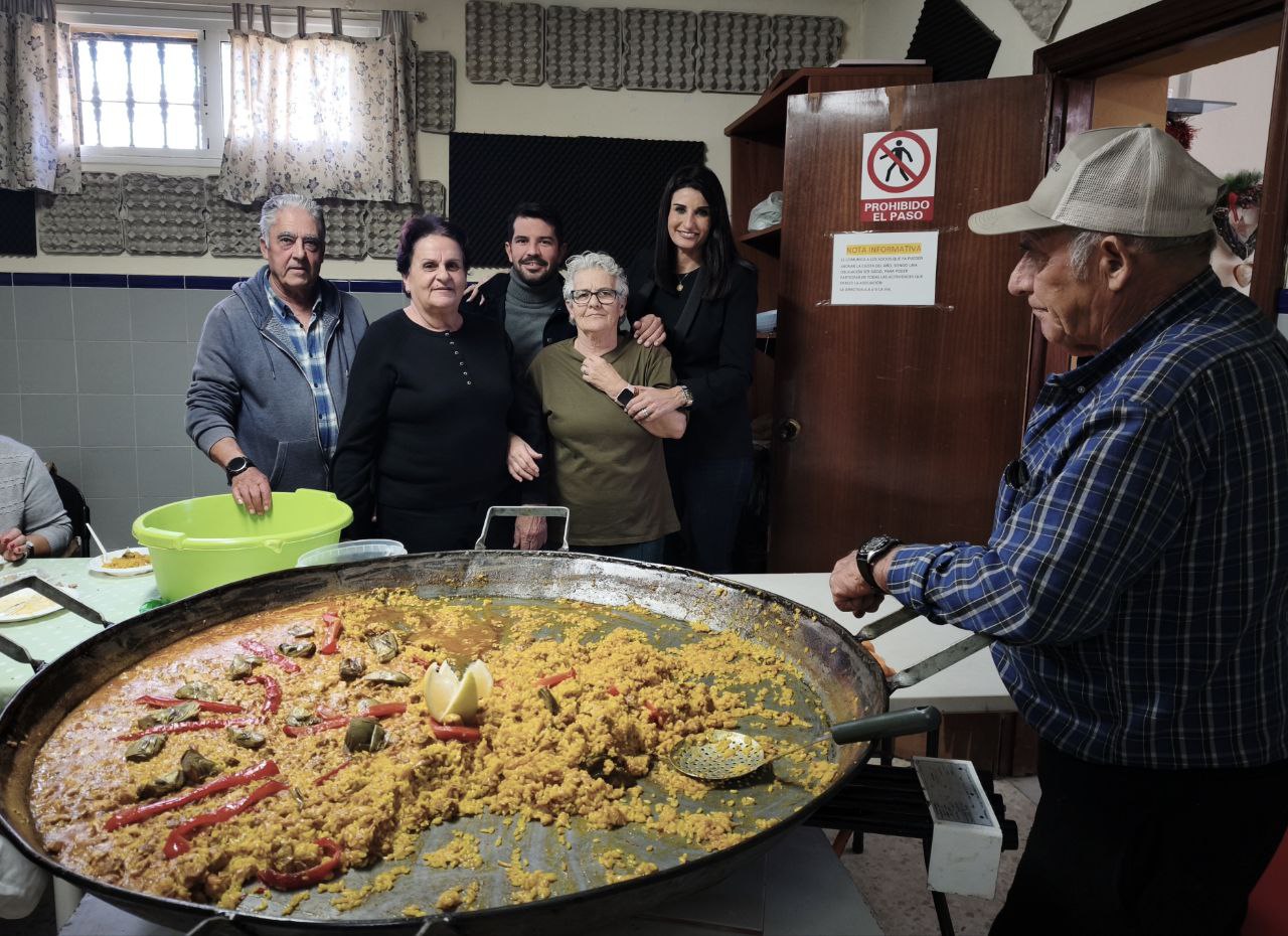 photo_5927049929727609874_y