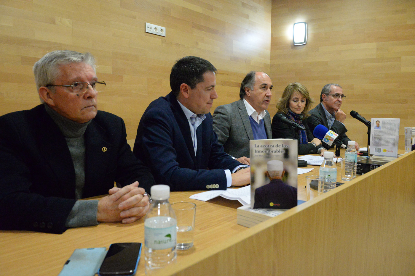 presentación libro josé manuel serrano